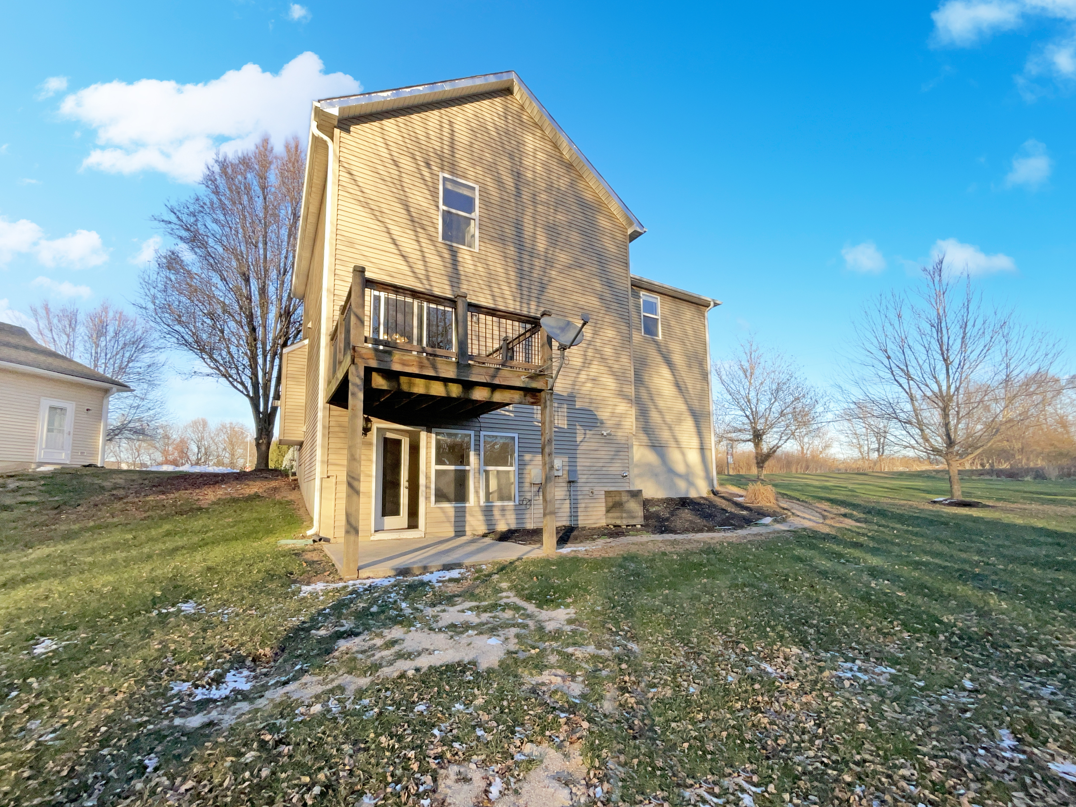 Photo 5 of 22 of 12202 N Highland Ave, Kansas City, MO