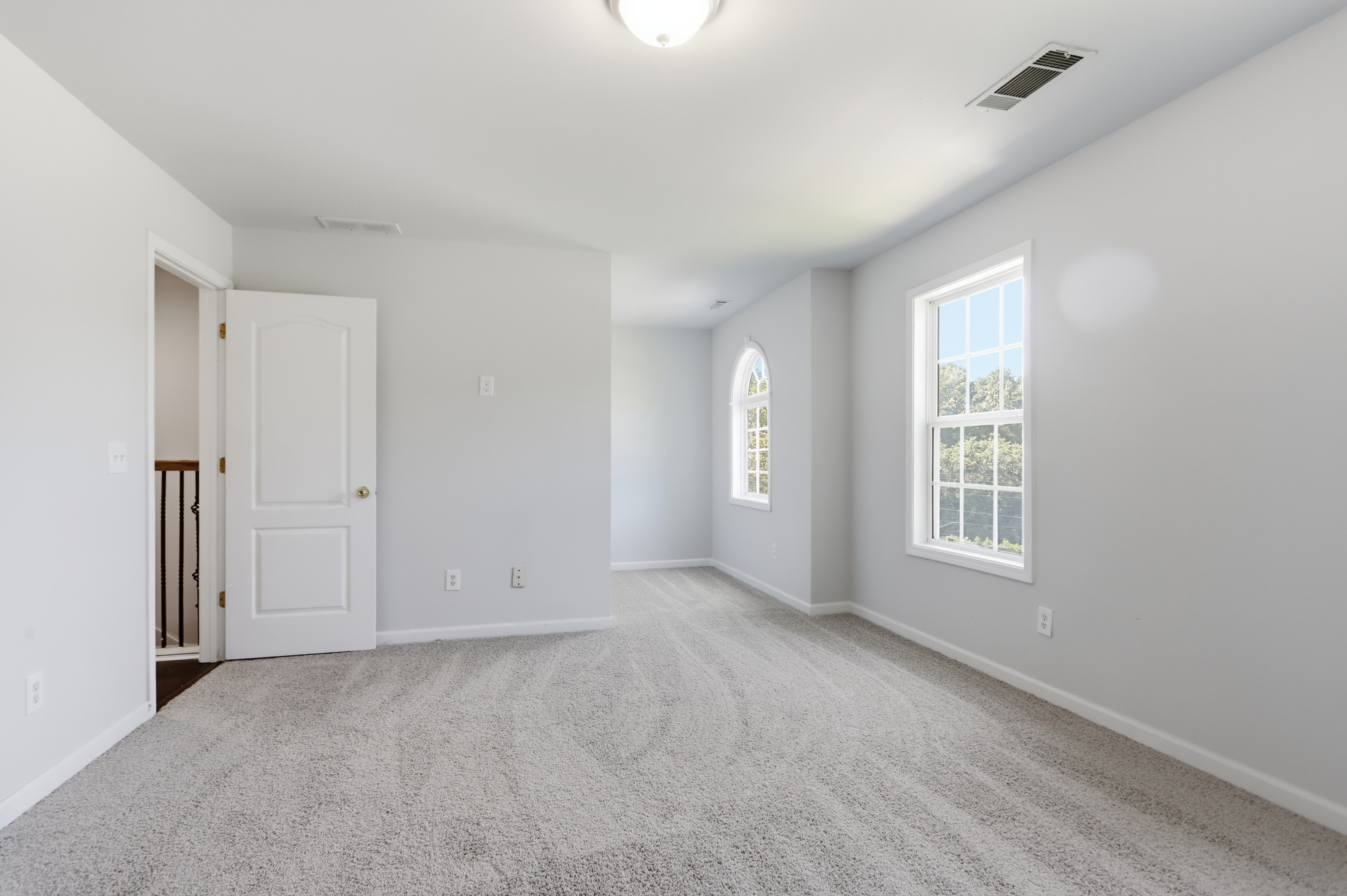 Photo 4 of 36 of 44 Fairwood Dr, Dallas, GA