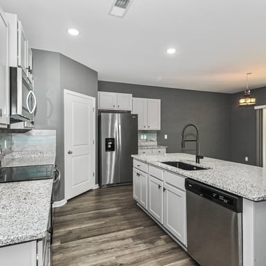 Property photo 2 of 464 St Kitts Way