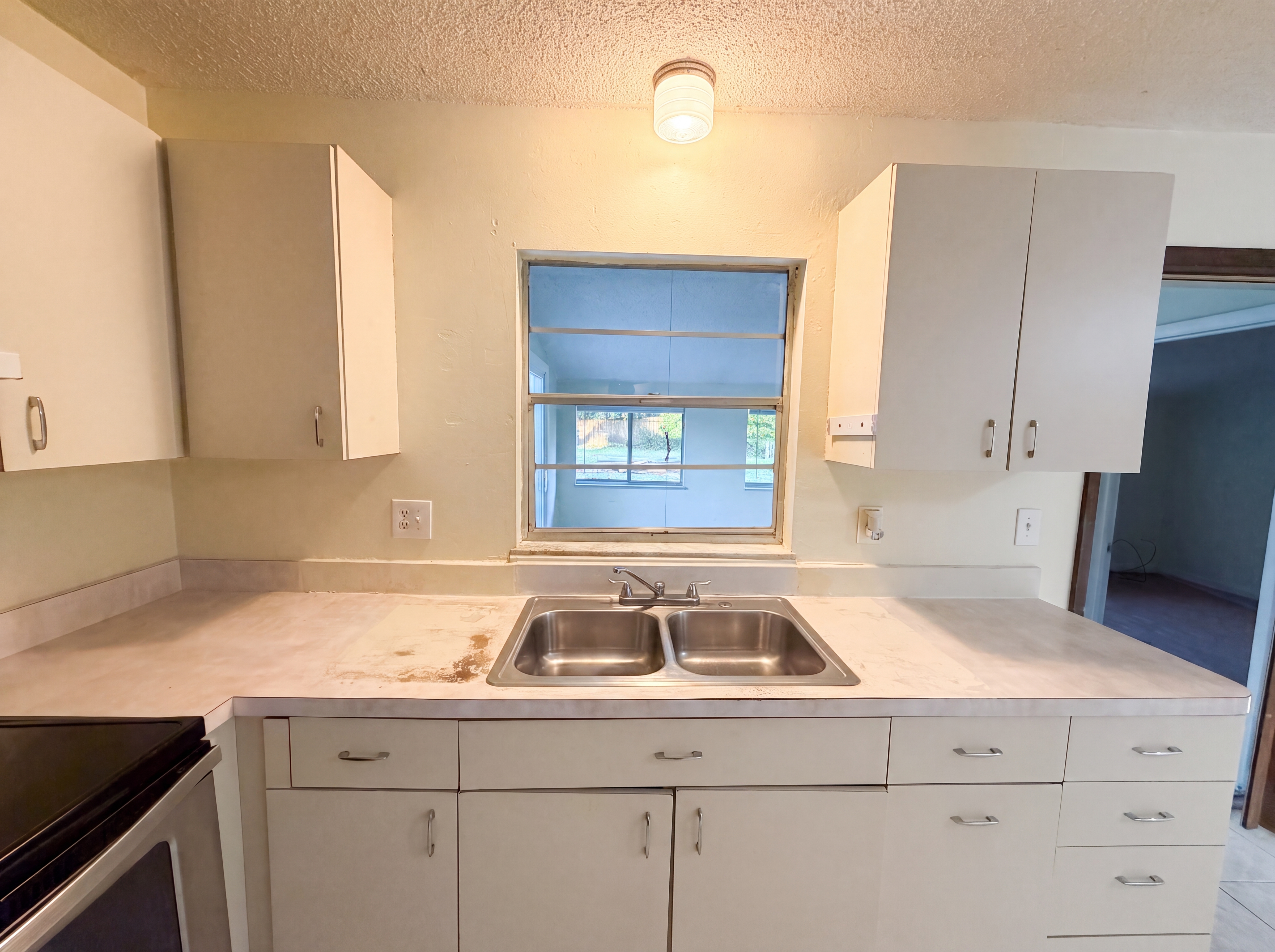 Photo 6 of 26 of 722 Virginia Ln, Apopka, FL