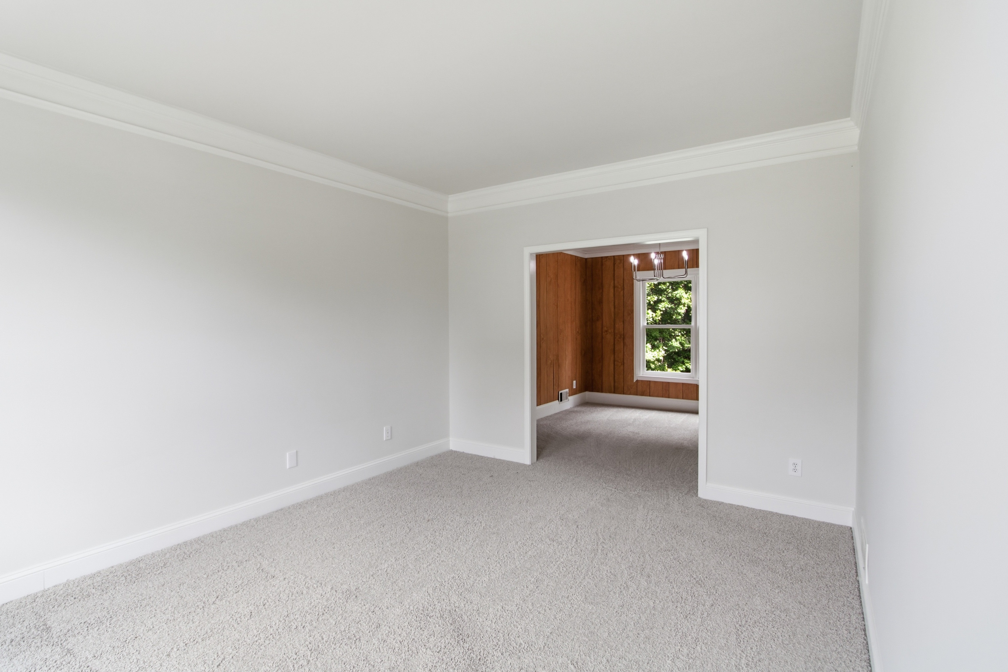 Photo 15 of 47 of 470 Fairway Walk Dr, Lawrenceville, GA