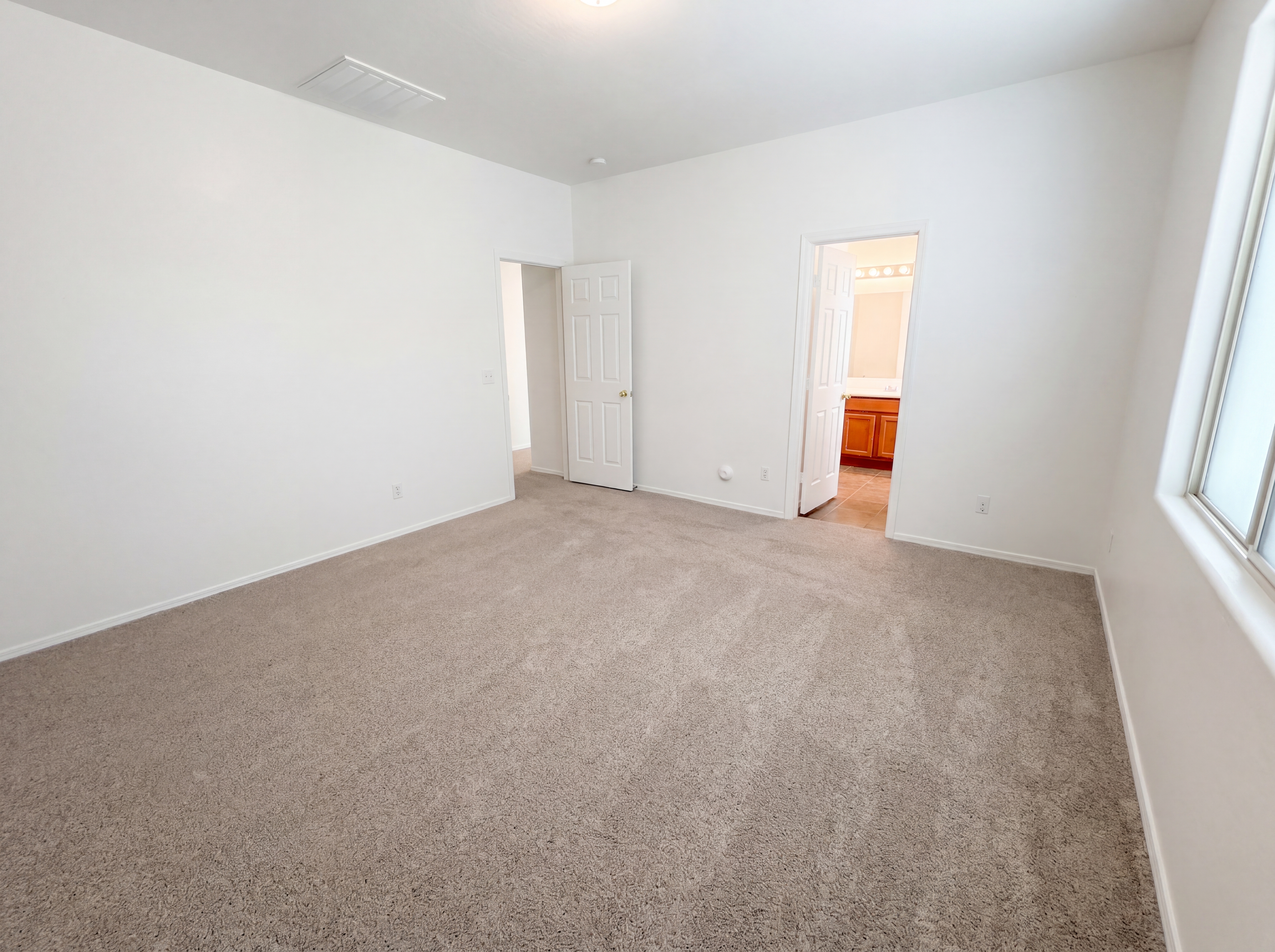 Photo 4 of 29 of 16148 N 168th Ln, Surprise, AZ