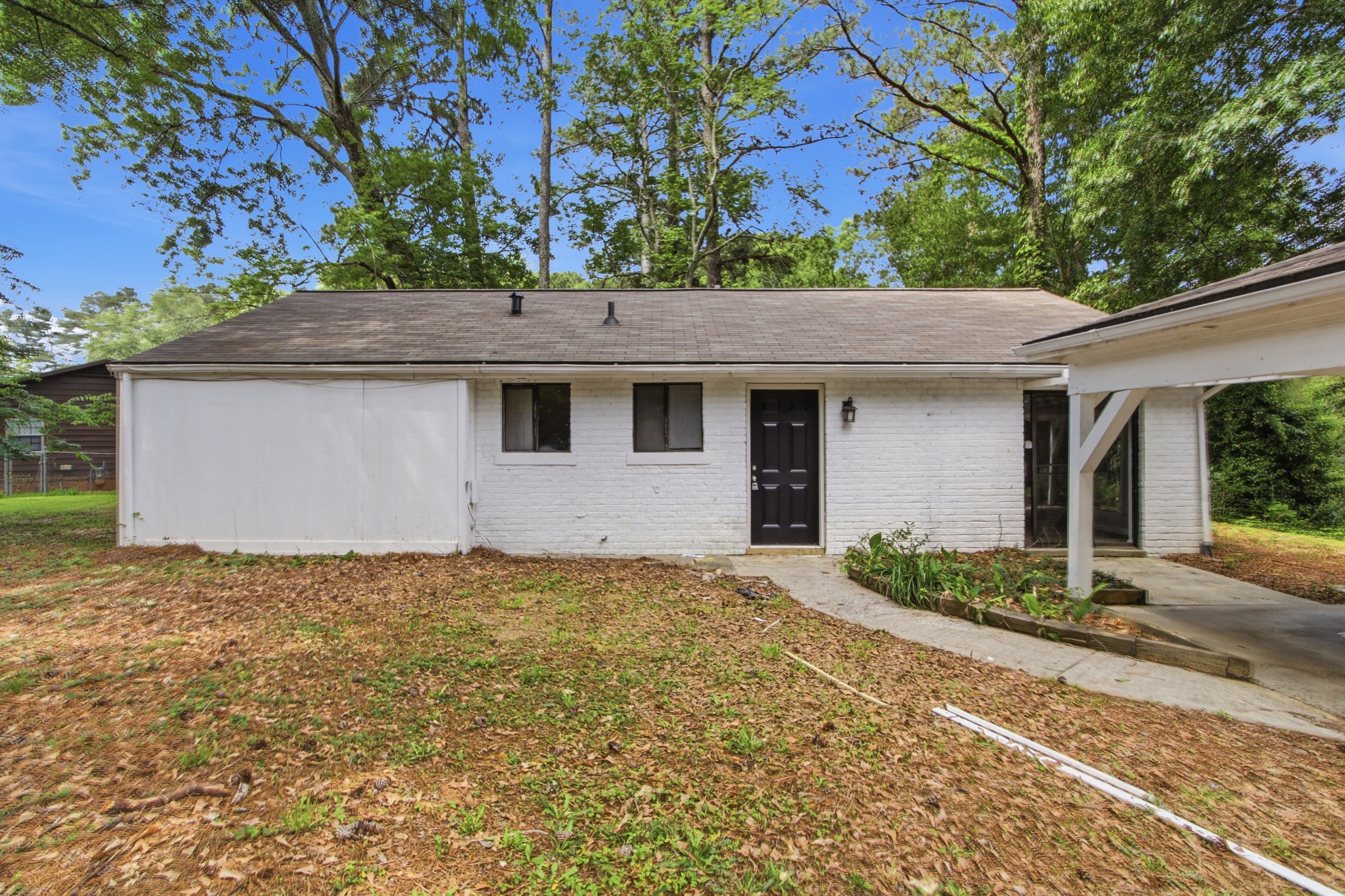 Photo 21 of 29 of 71 Bethesda Church Rd, Lawrenceville, GA