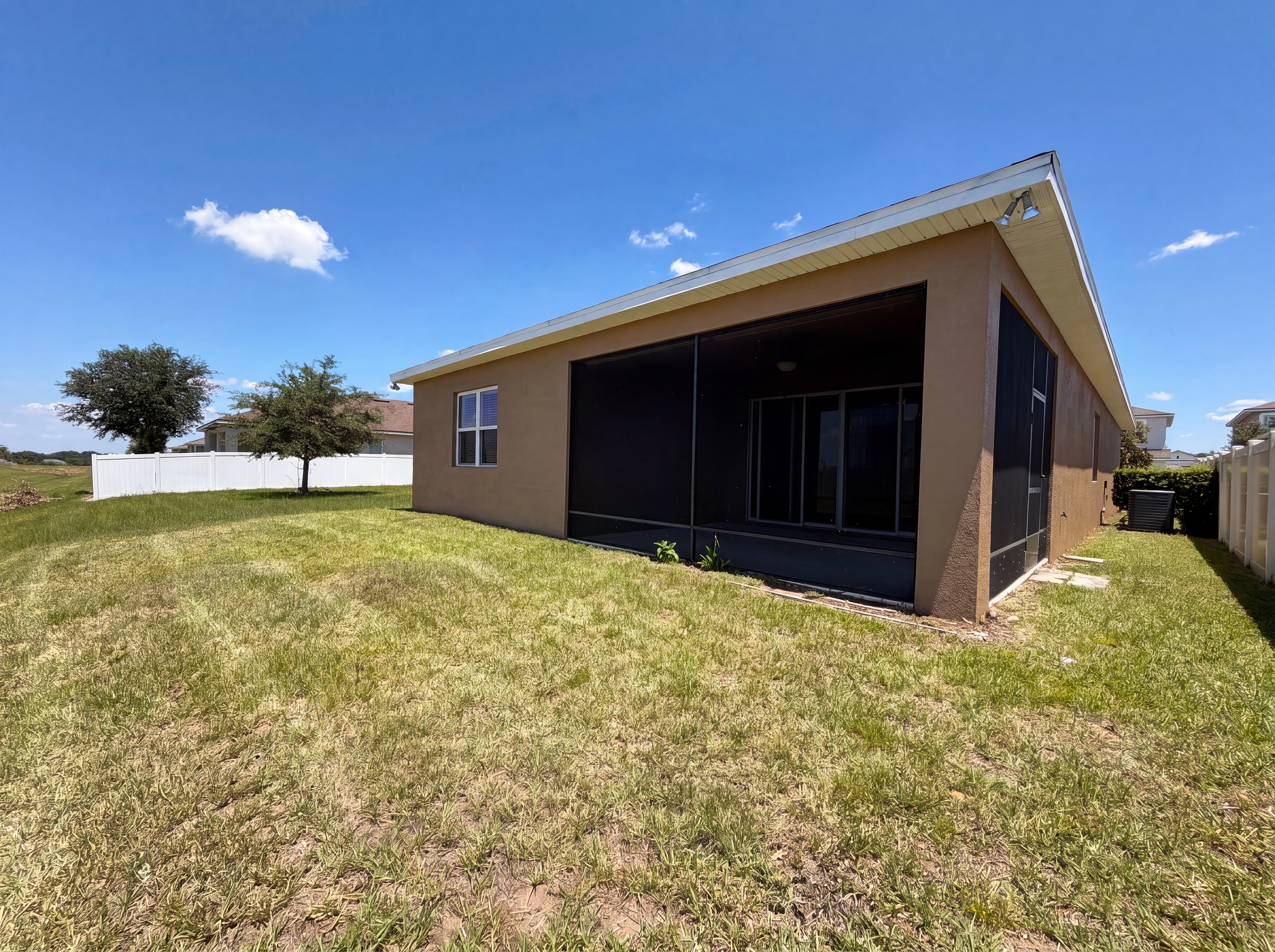 Photo 19 of 20 of 480 Buchannan Dr, Davenport, FL