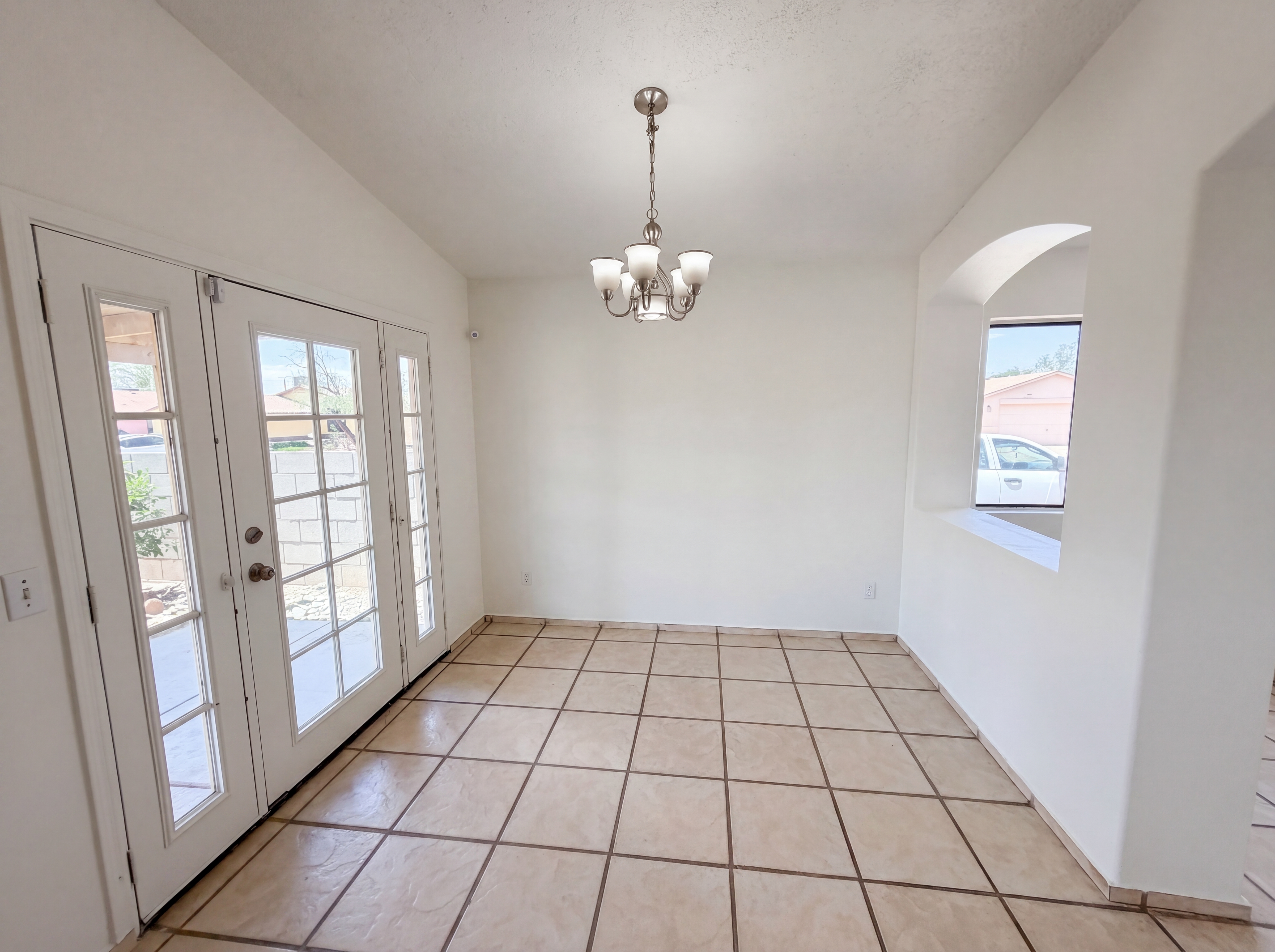 Photo 6 of 20 of 1657 W Wood Crest Ct, Tucson, AZ