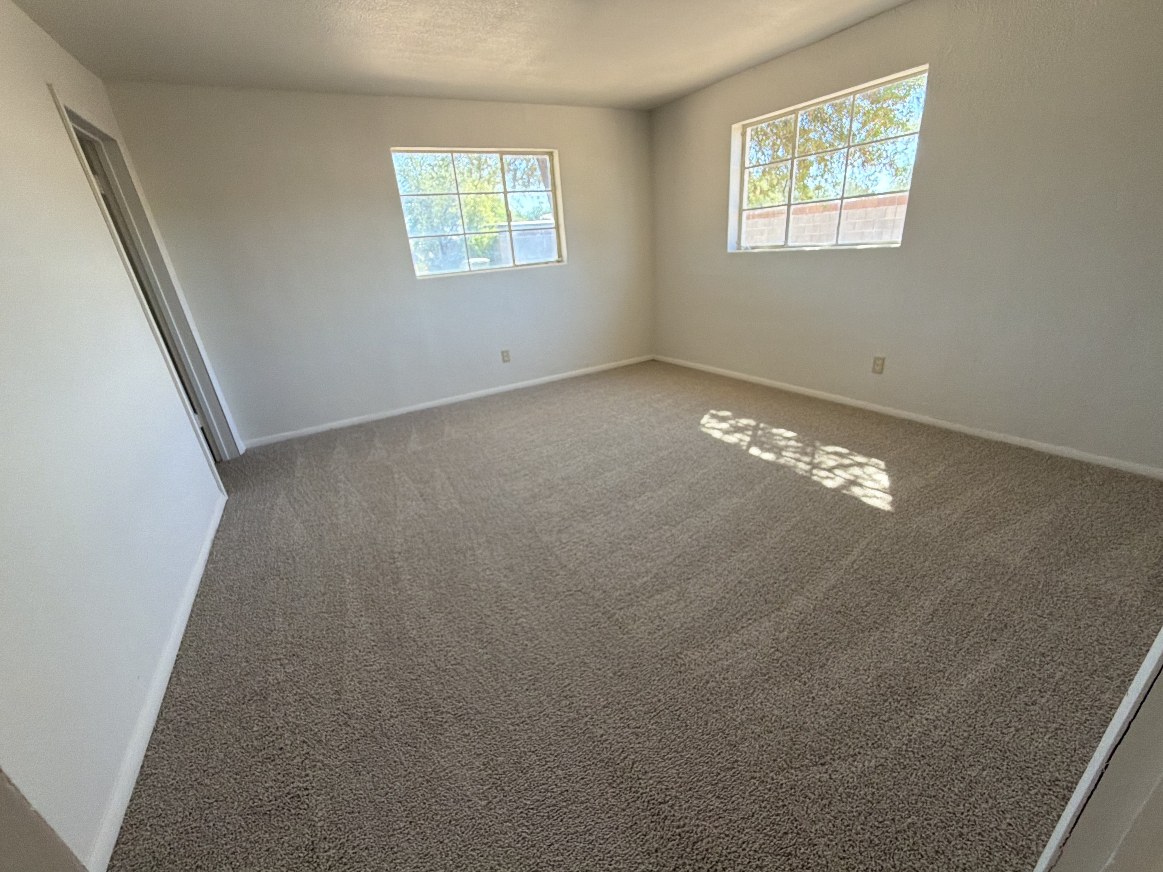 Photo 4 of 18 of 2817 N Walnut Ave, Tucson, AZ