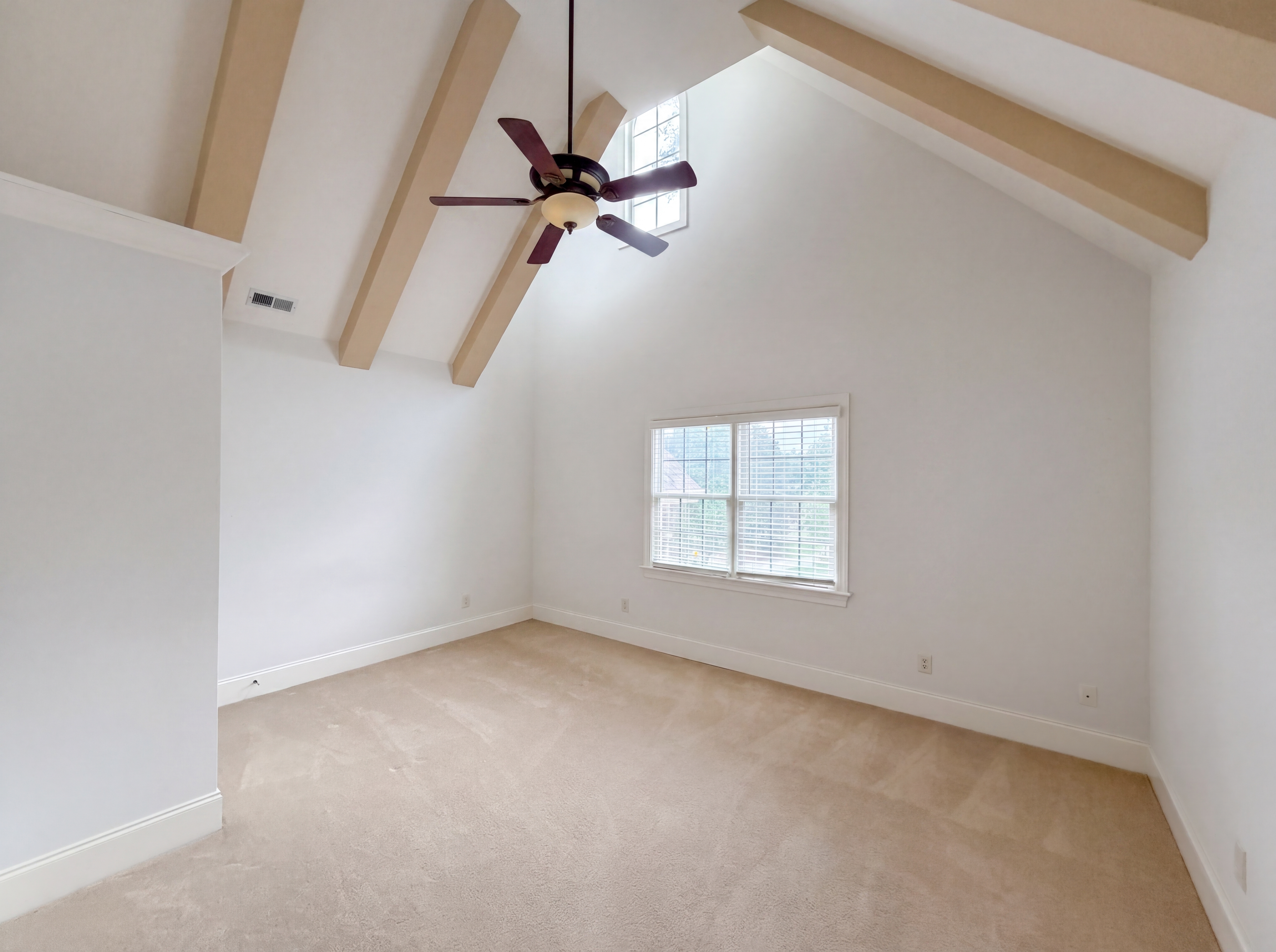 Photo 14 of 30 of 3051 E Bay Ct, Creedmoor, NC