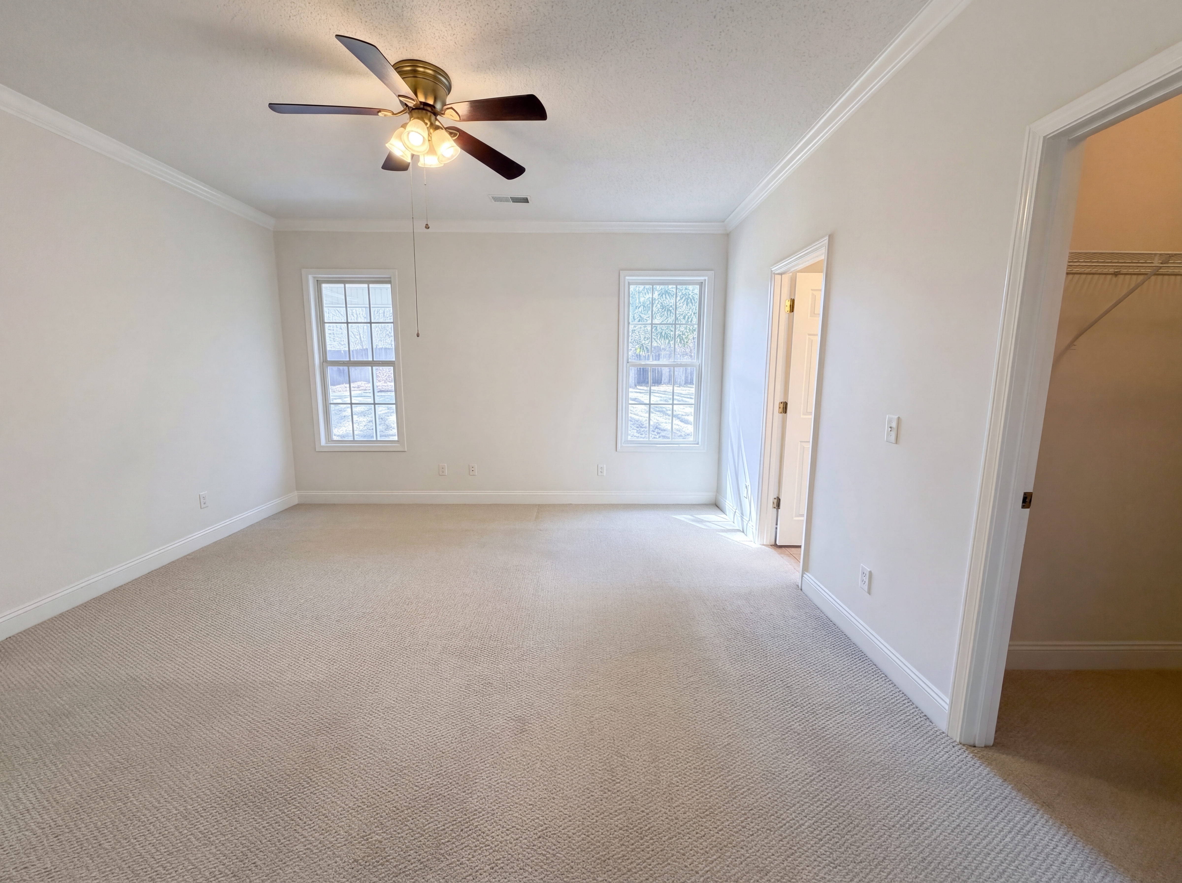 Photo 15 of 21 of 227 Faversham Ln, Columbia, SC
