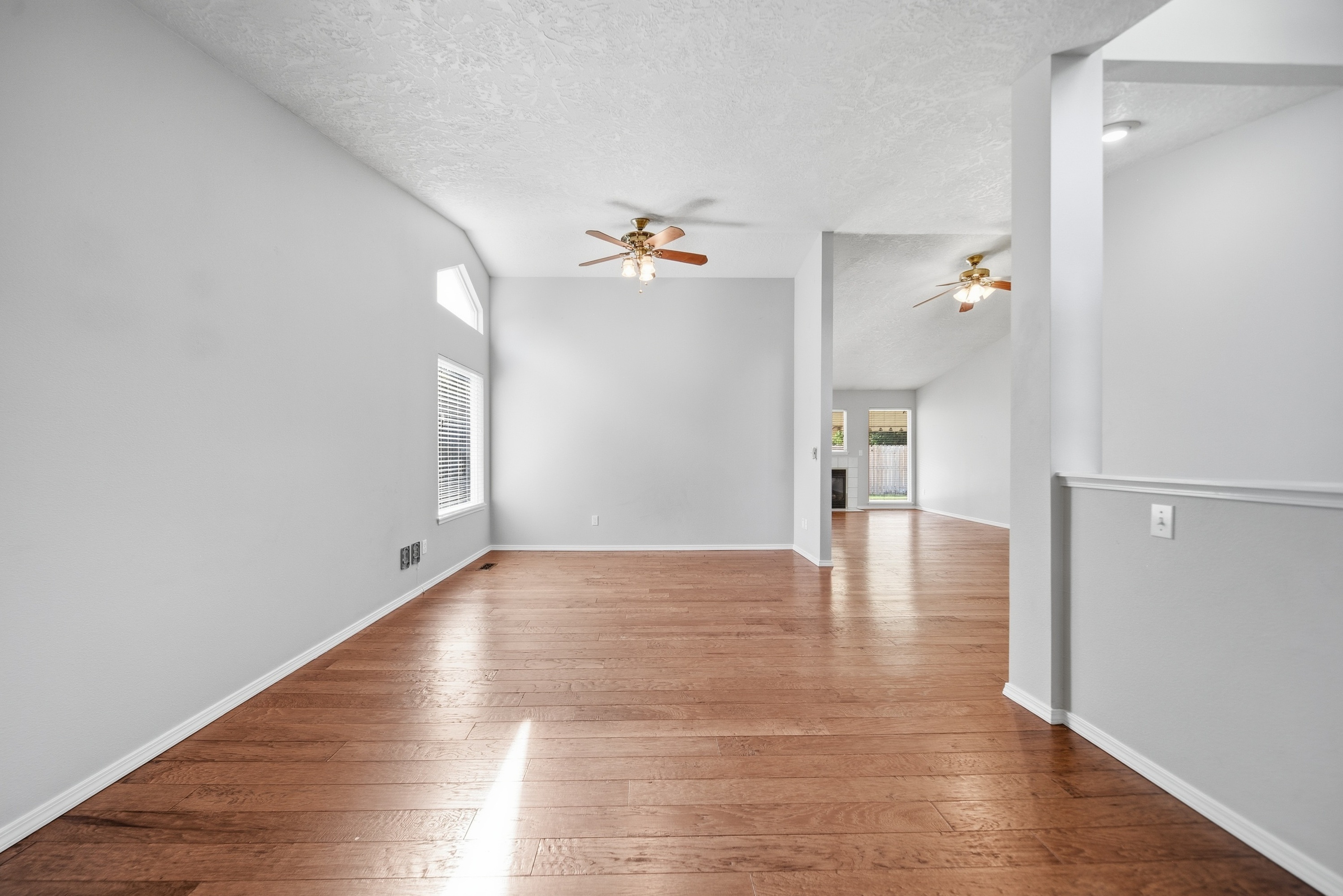 Photo 7 of 31 of 5417 N Hertford Way, Boise, ID