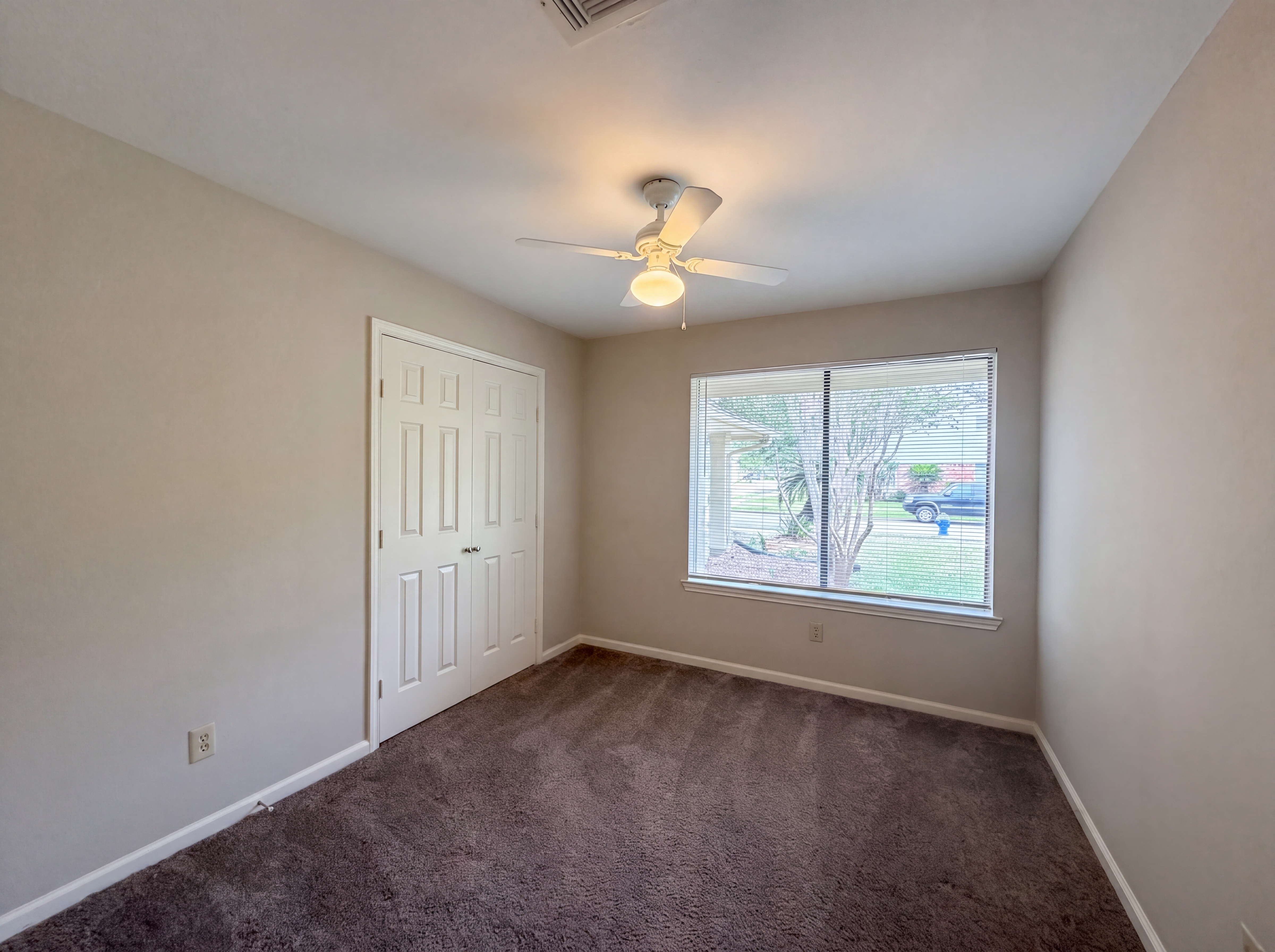 Photo 13 of 18 of 22031 Birch Valley Dr, Katy, TX