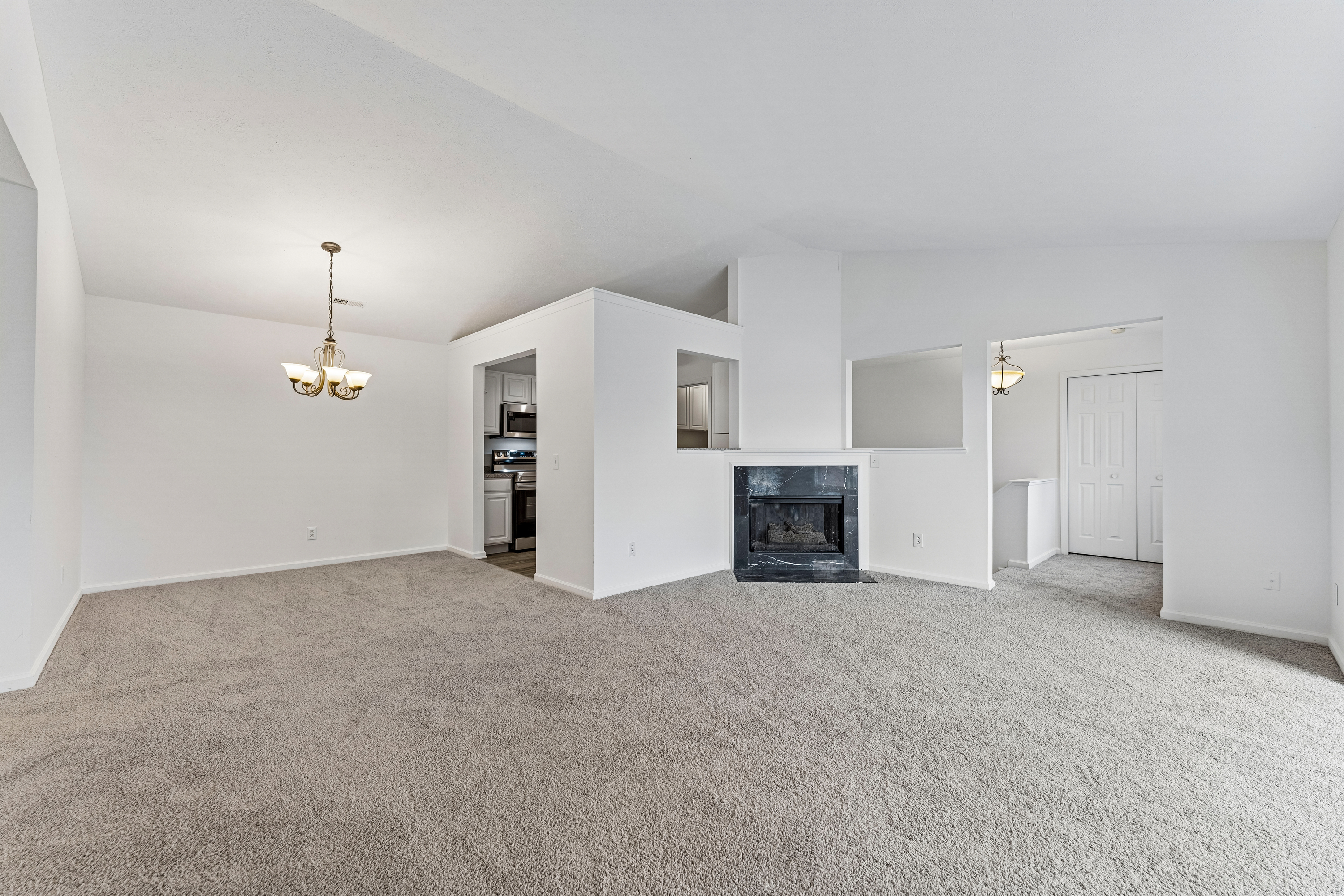 Photo 16 of 31 of 9673 Sylvan Ln, Concord Township, OH