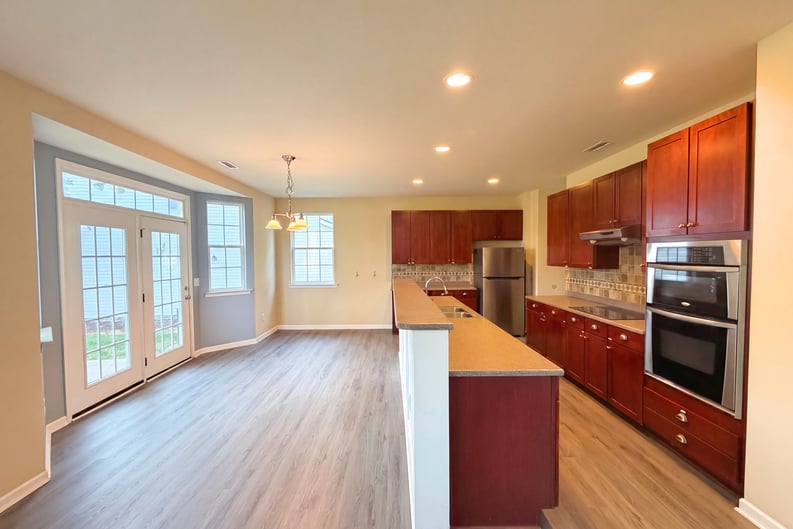 Property photo 2 of 192 Solheim Ln
