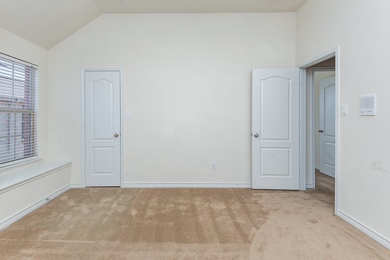 Photo 31 of 33 - 7715 Longbow Ln, Arlington, TX 76002