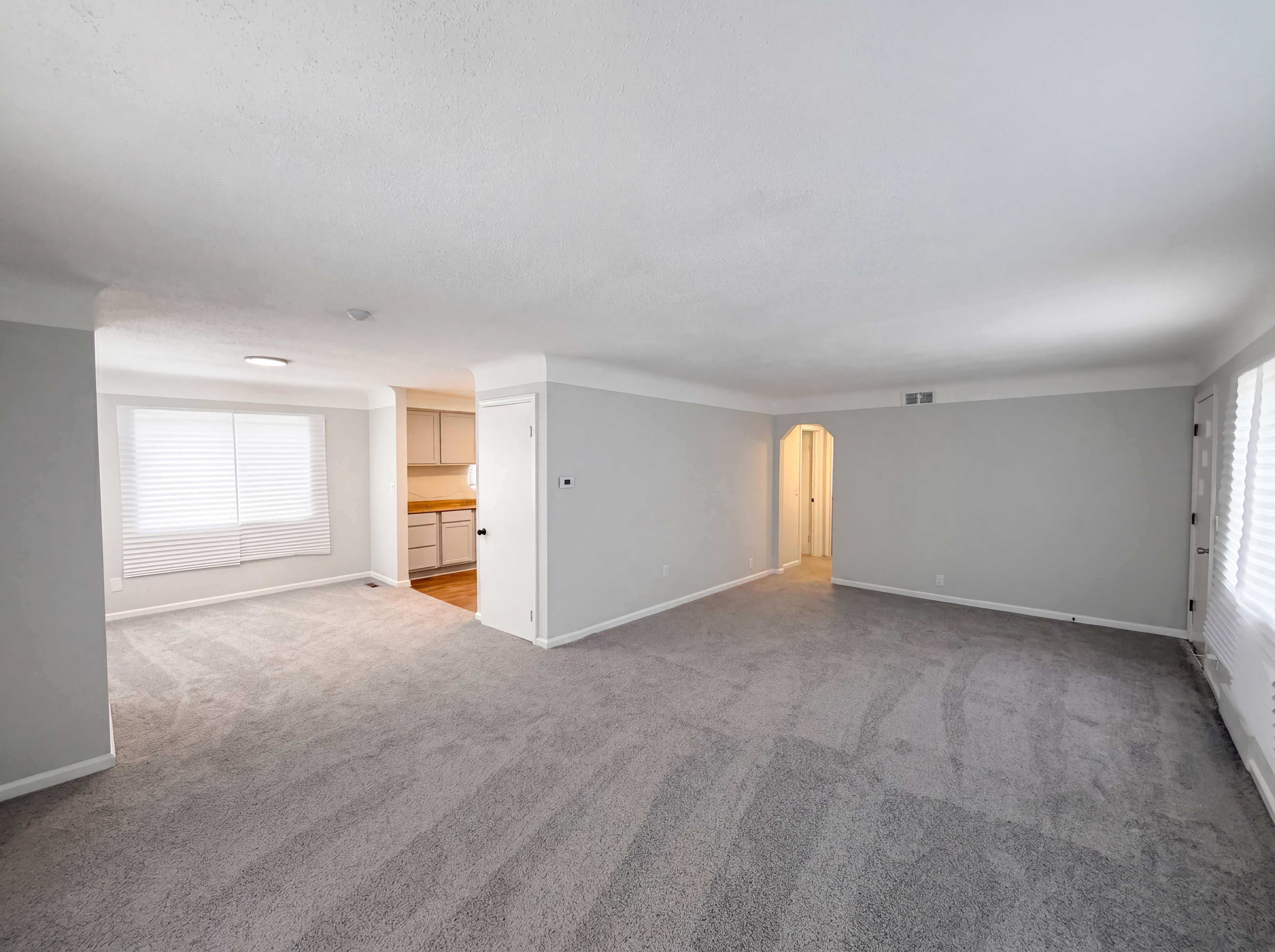 Photo 3 of 19 of 26311 Hopkins St, Inkster, MI