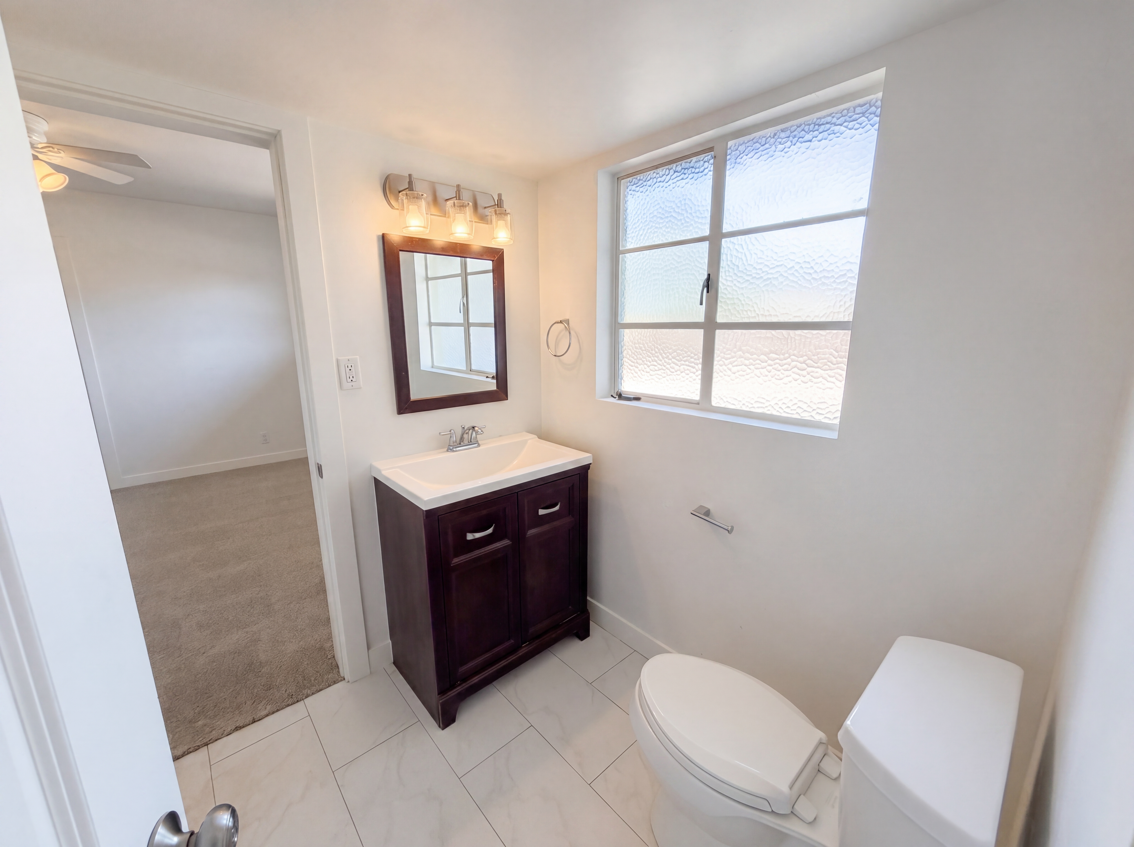 Photo 18 of 26 of 2402 W Anderson Ave, Phoenix, AZ