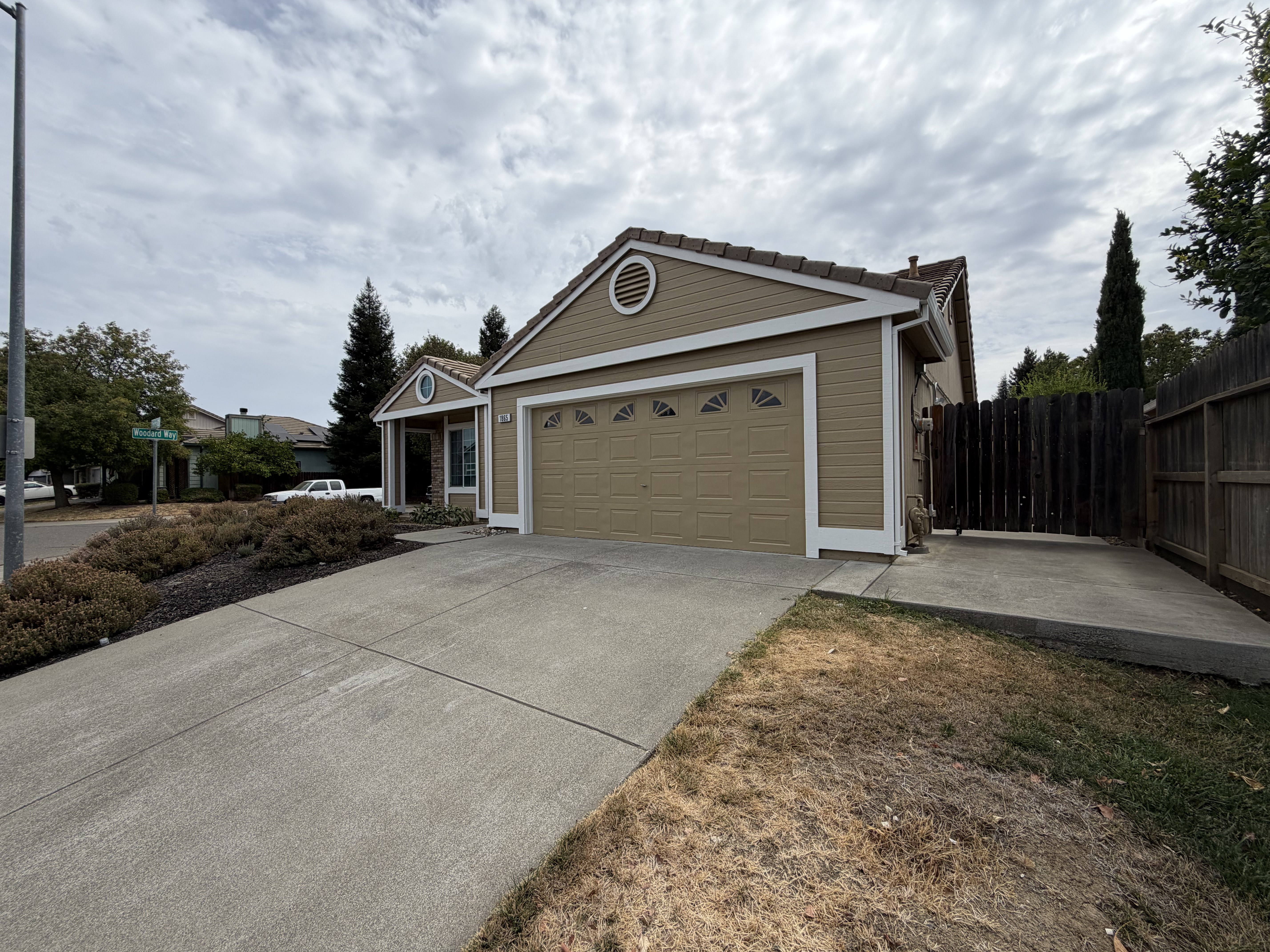 Photo 14 of 17 of 1865 Dorris Ct, Dixon, CA