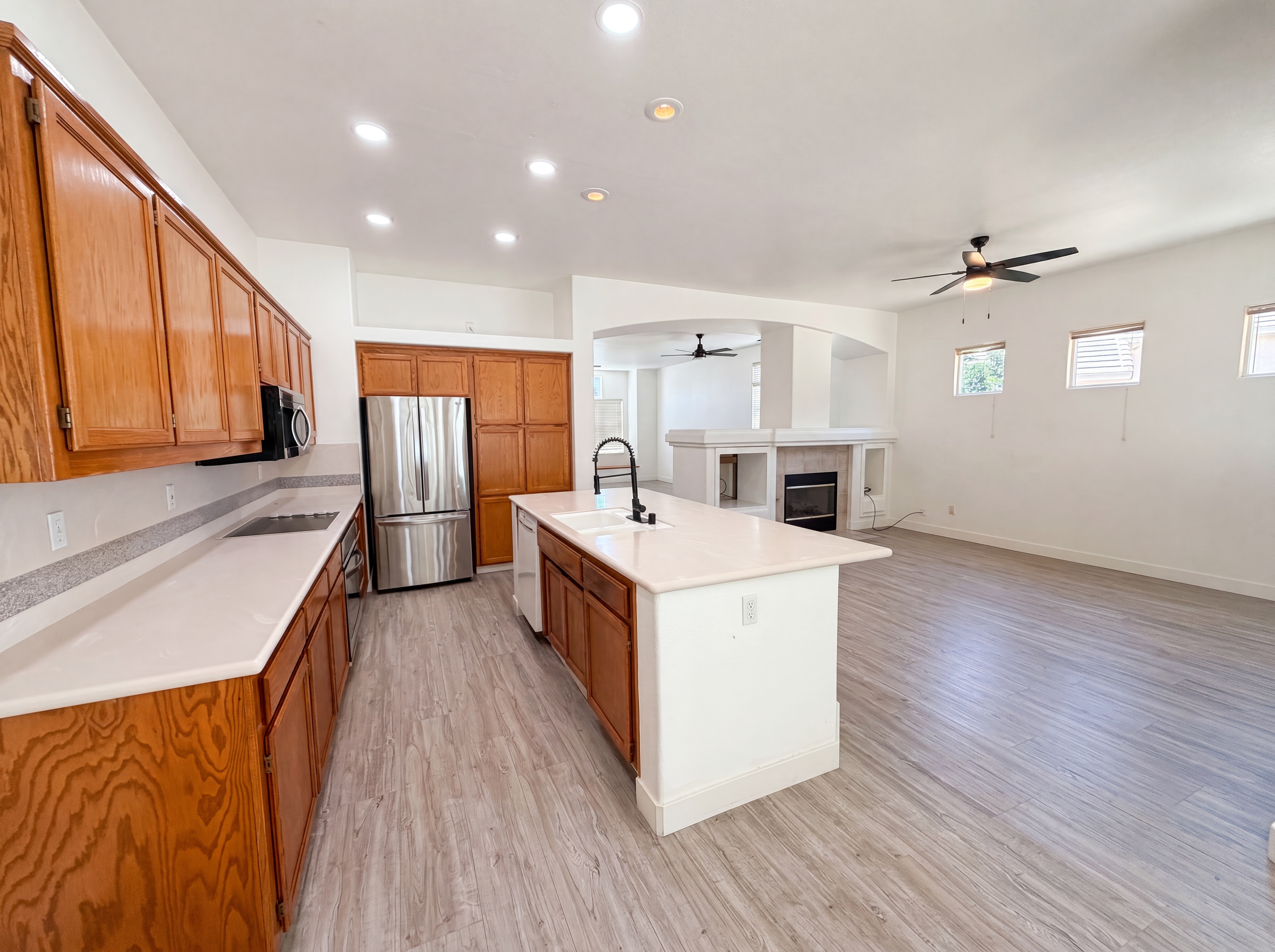 Photo 8 of 28 of 3309 Mokelumne Ct, Modesto, CA