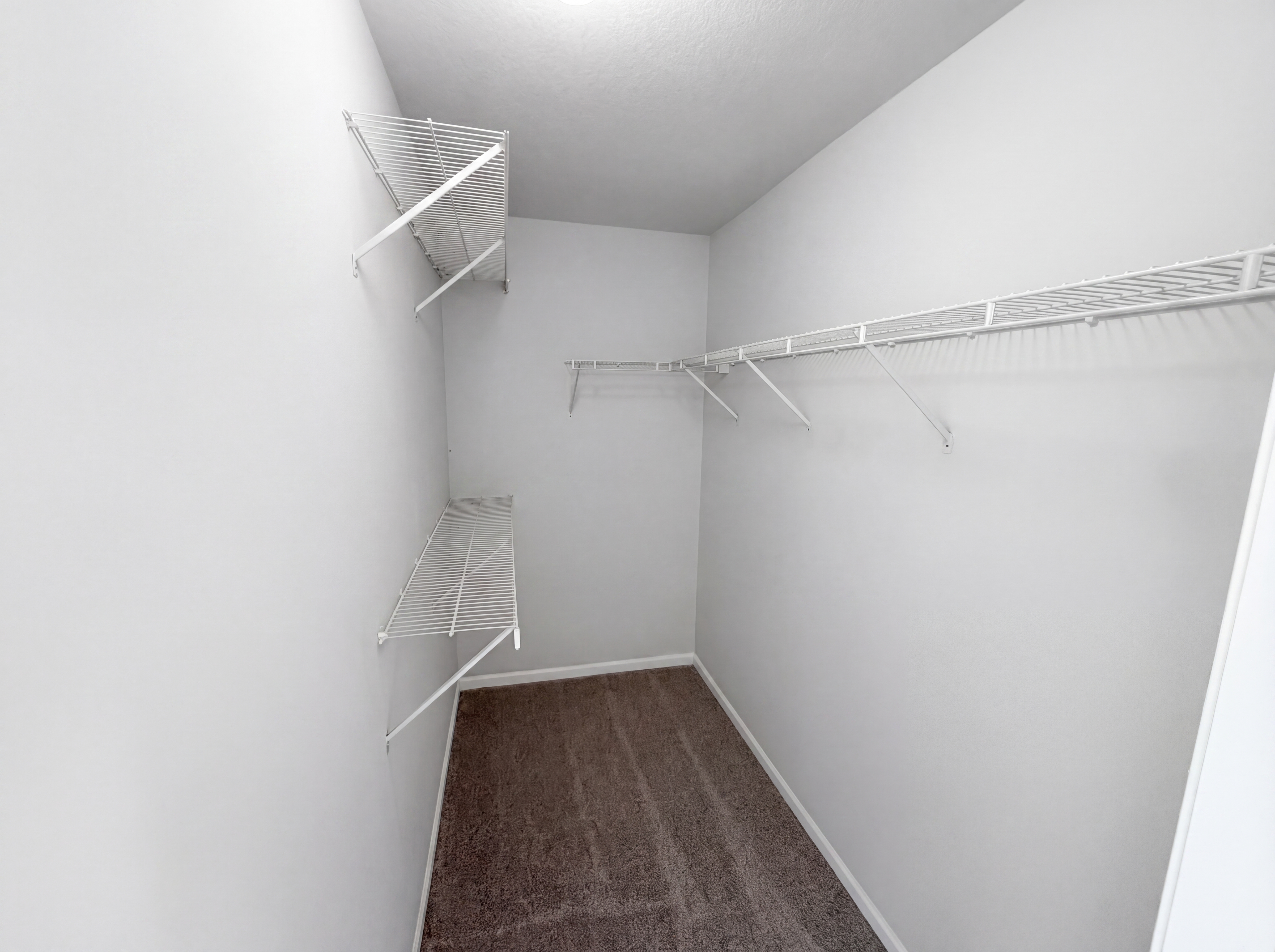 Photo 18 of 21 of 12839 Glengary Dr, Fishers, IN