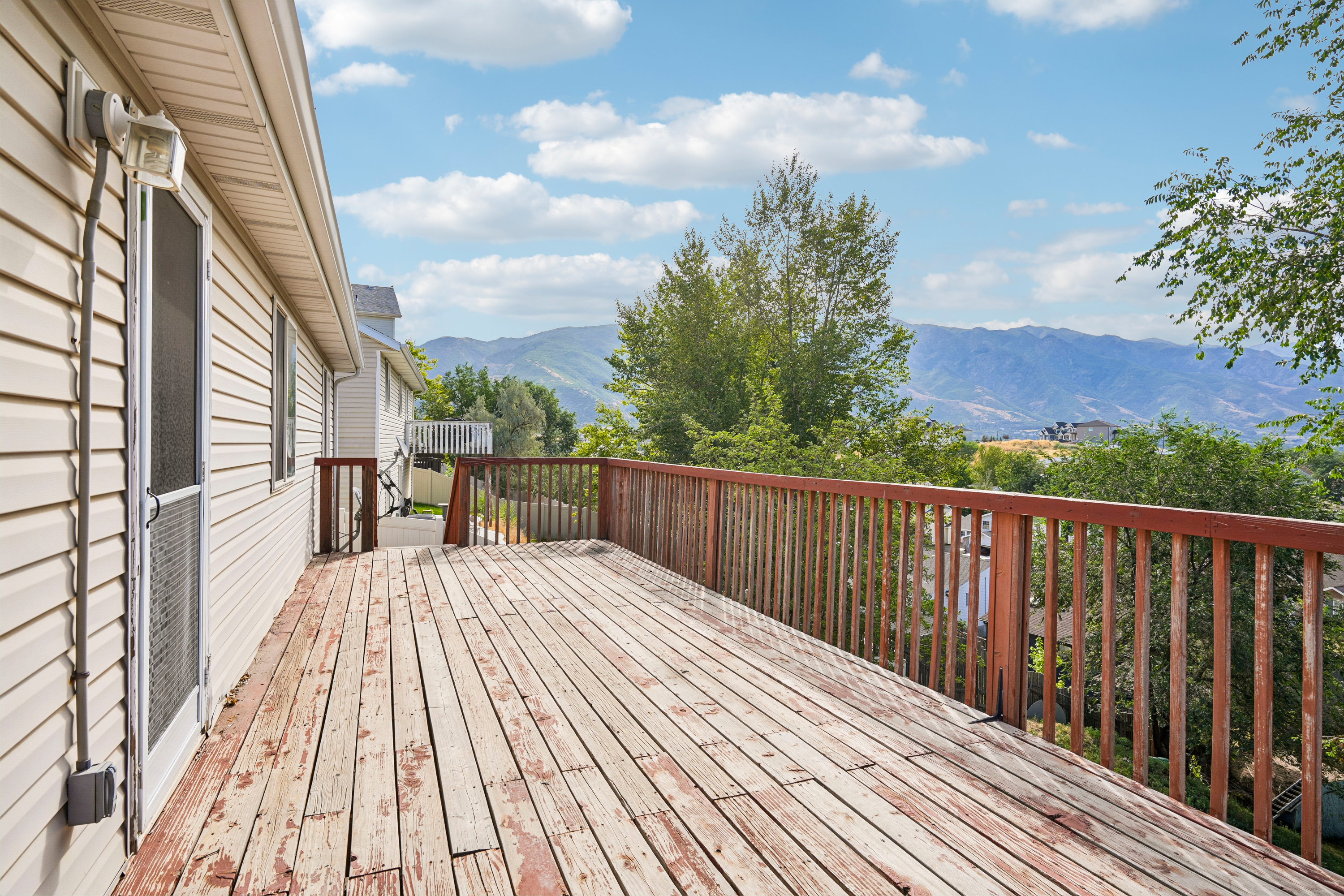 Photo 38 of 43 of 1204 E 3225 N, Layton, UT