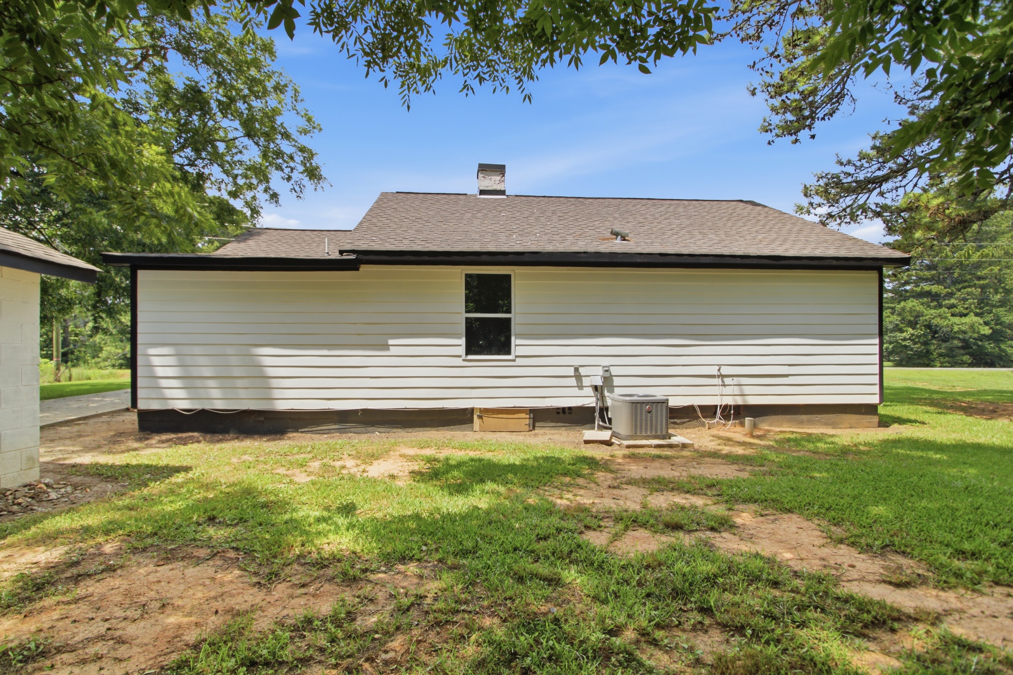 Photo 5 of 29 of 2929 Vinson Mountain Rd, Rockmart, GA
