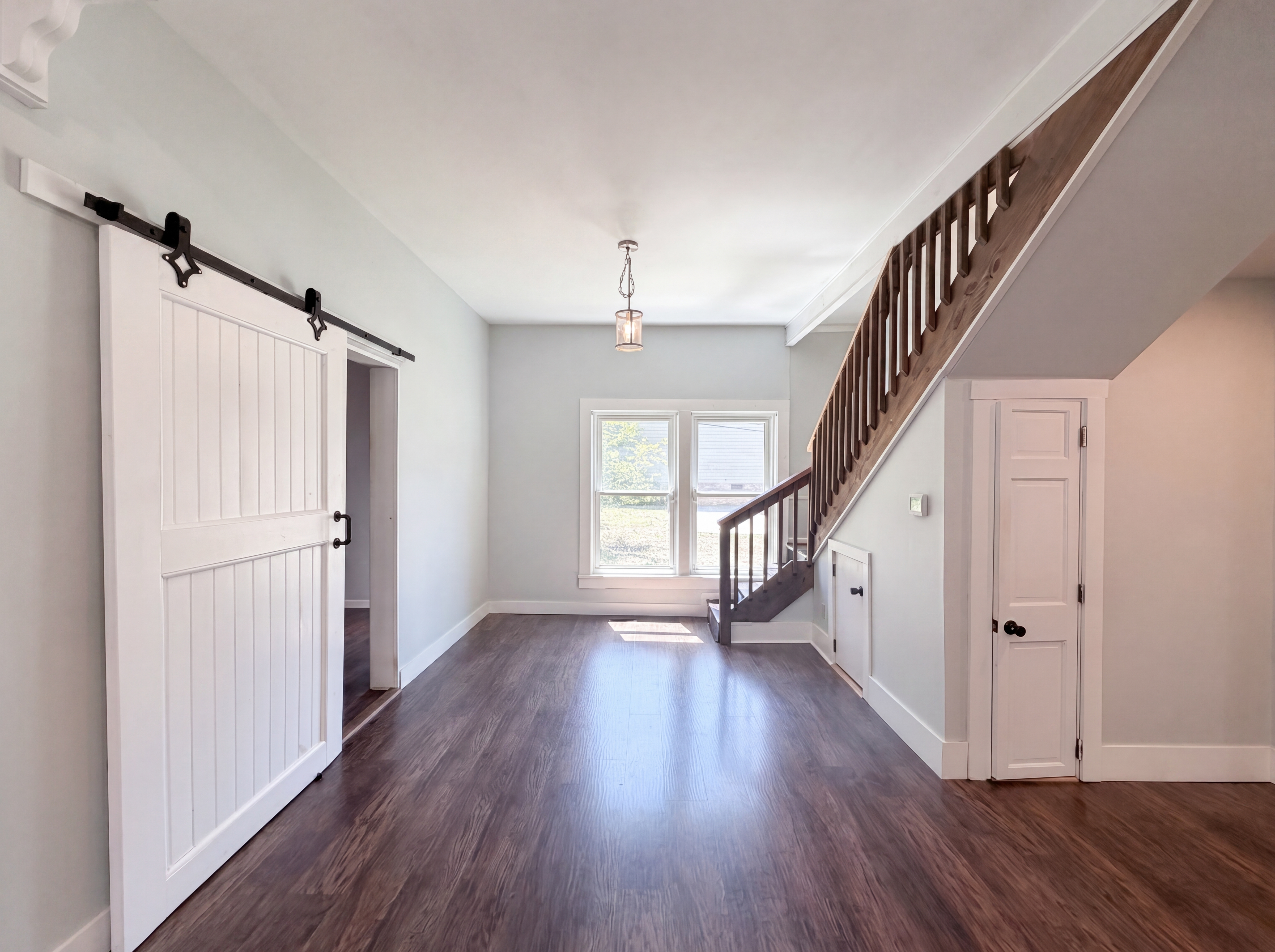 Photo 16 of 19 of 406 Dingler Ave, Mooresville, NC