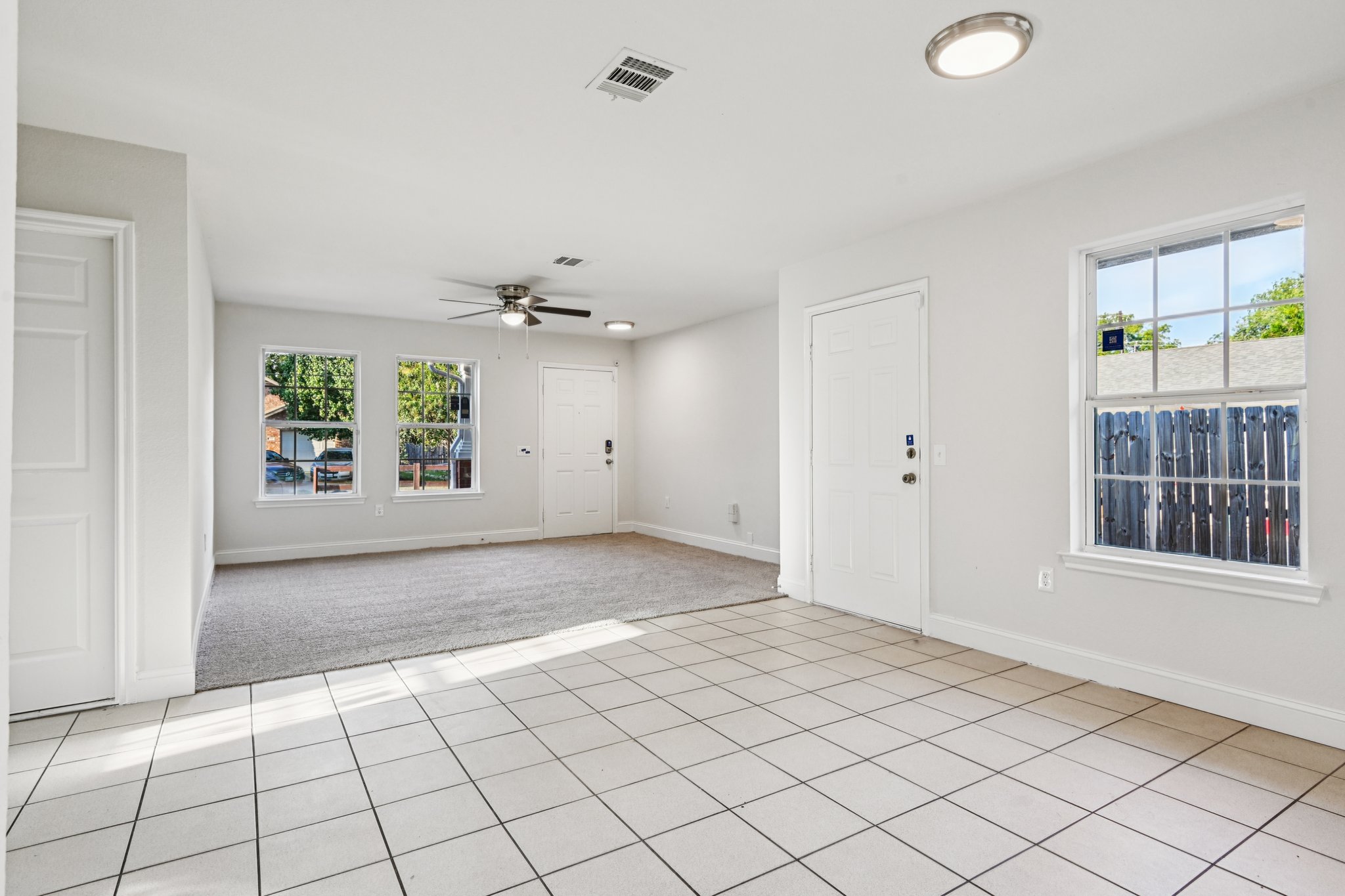 Photo 20 of 38 of 2714 Silkwood St, Dallas, TX