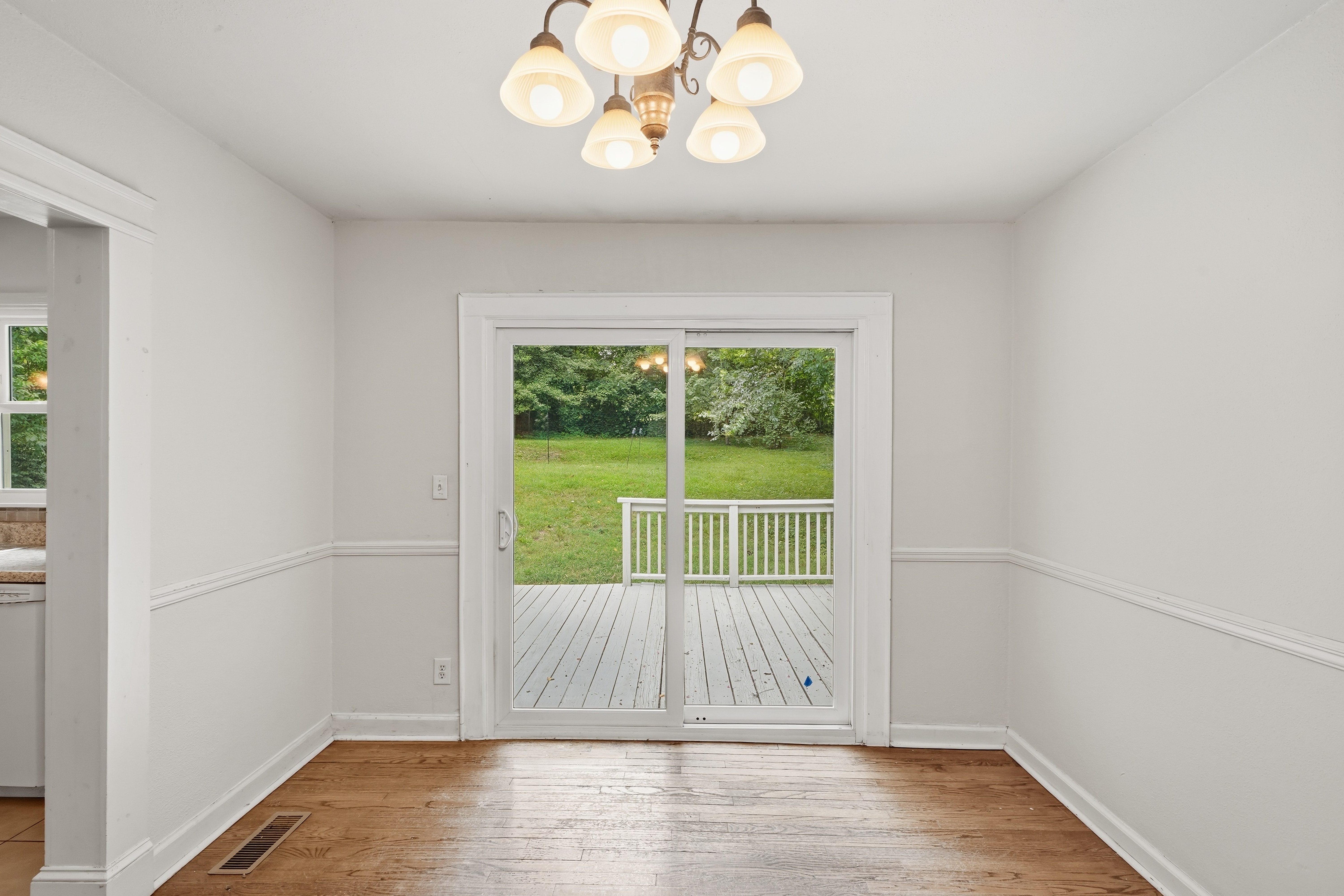 Photo 6 of 29 of 3703 Thrushwood Dr, Chattanooga, TN