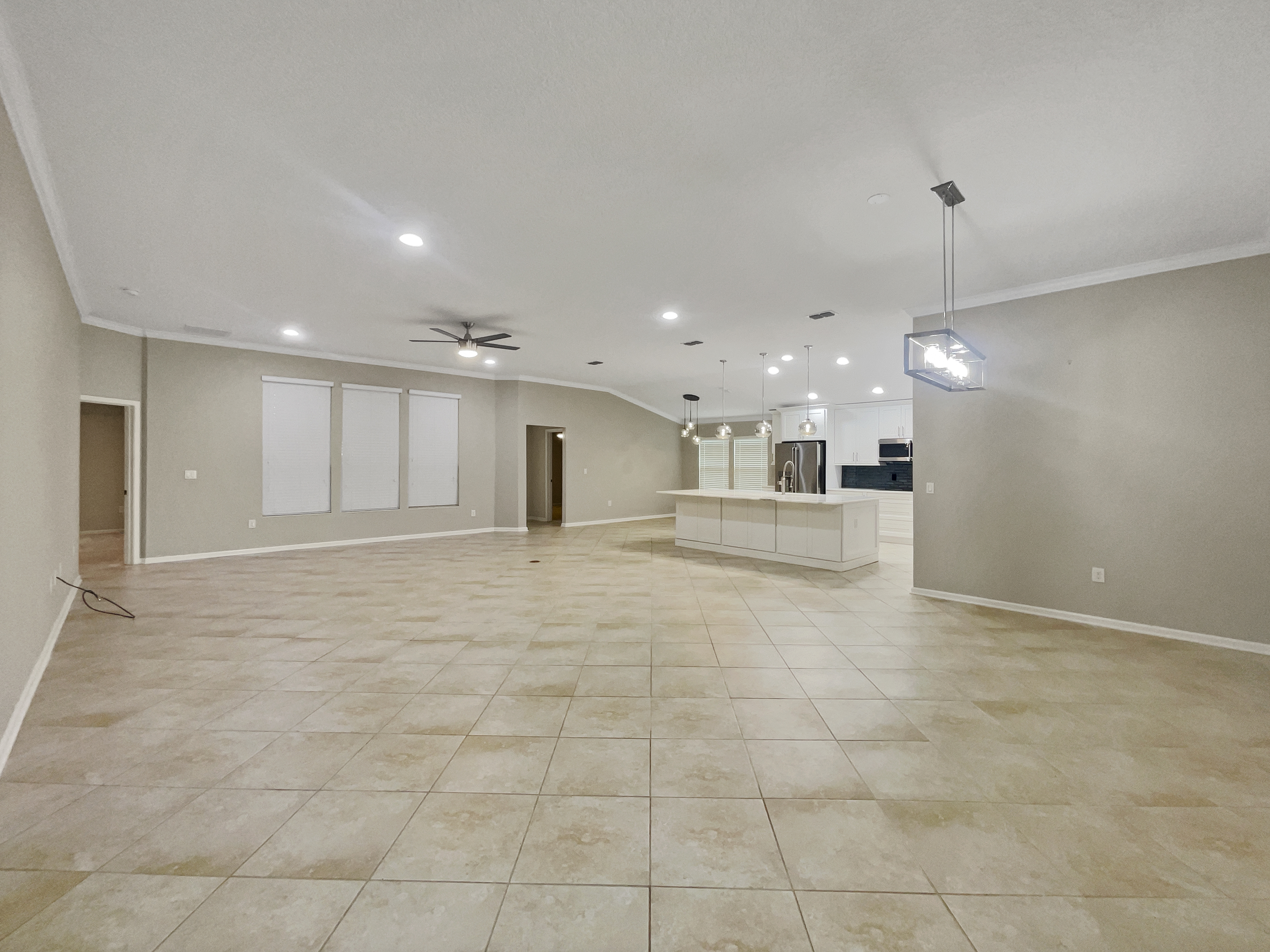 Photo 3 of 26 of 68 Auberry Dr, Palm Coast, FL