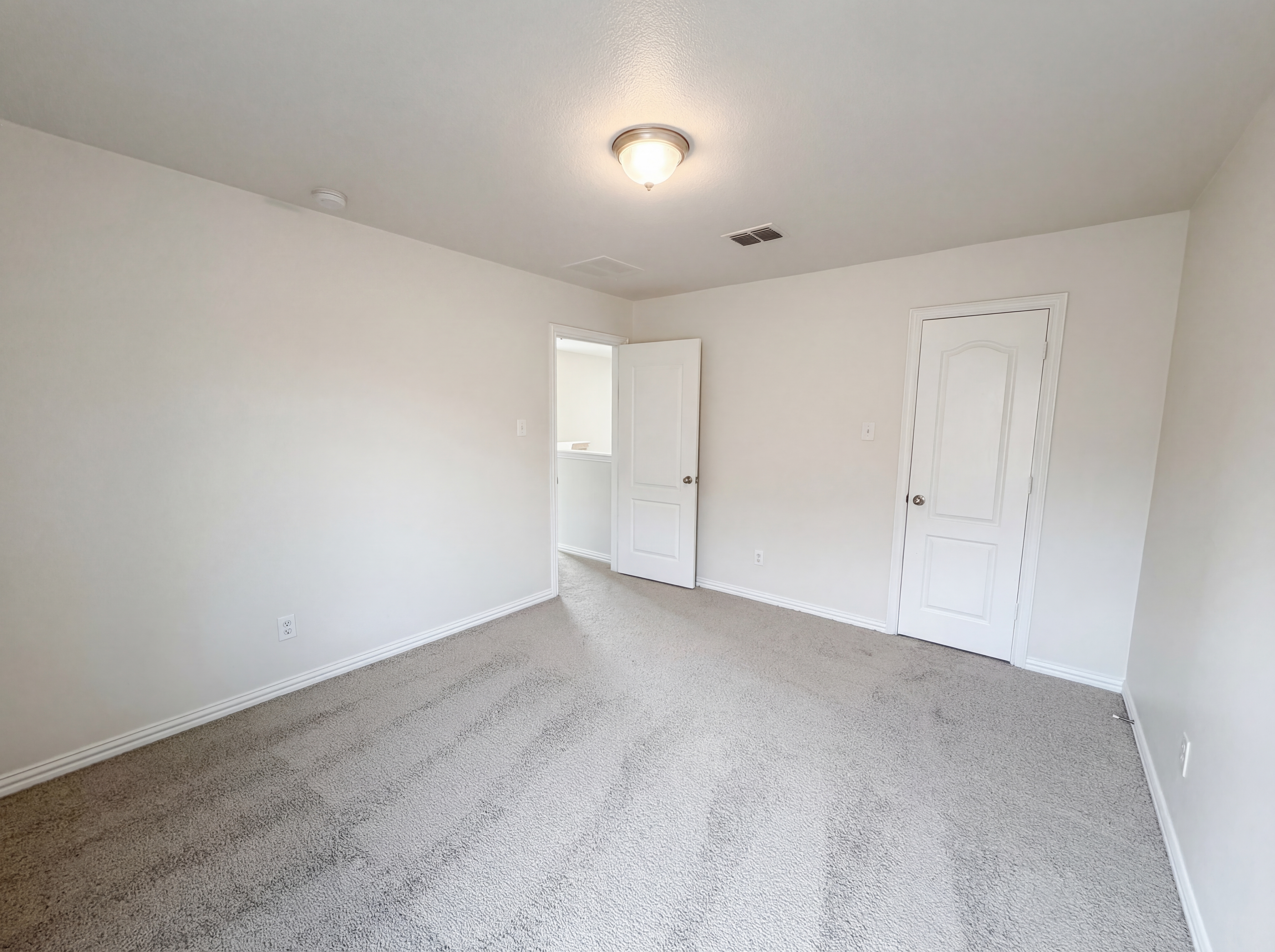 Photo 21 of 27 of 895 Honey Locust Dr, Fate, TX