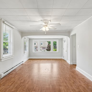 Property photo 3 of 17 Magnolia Ave