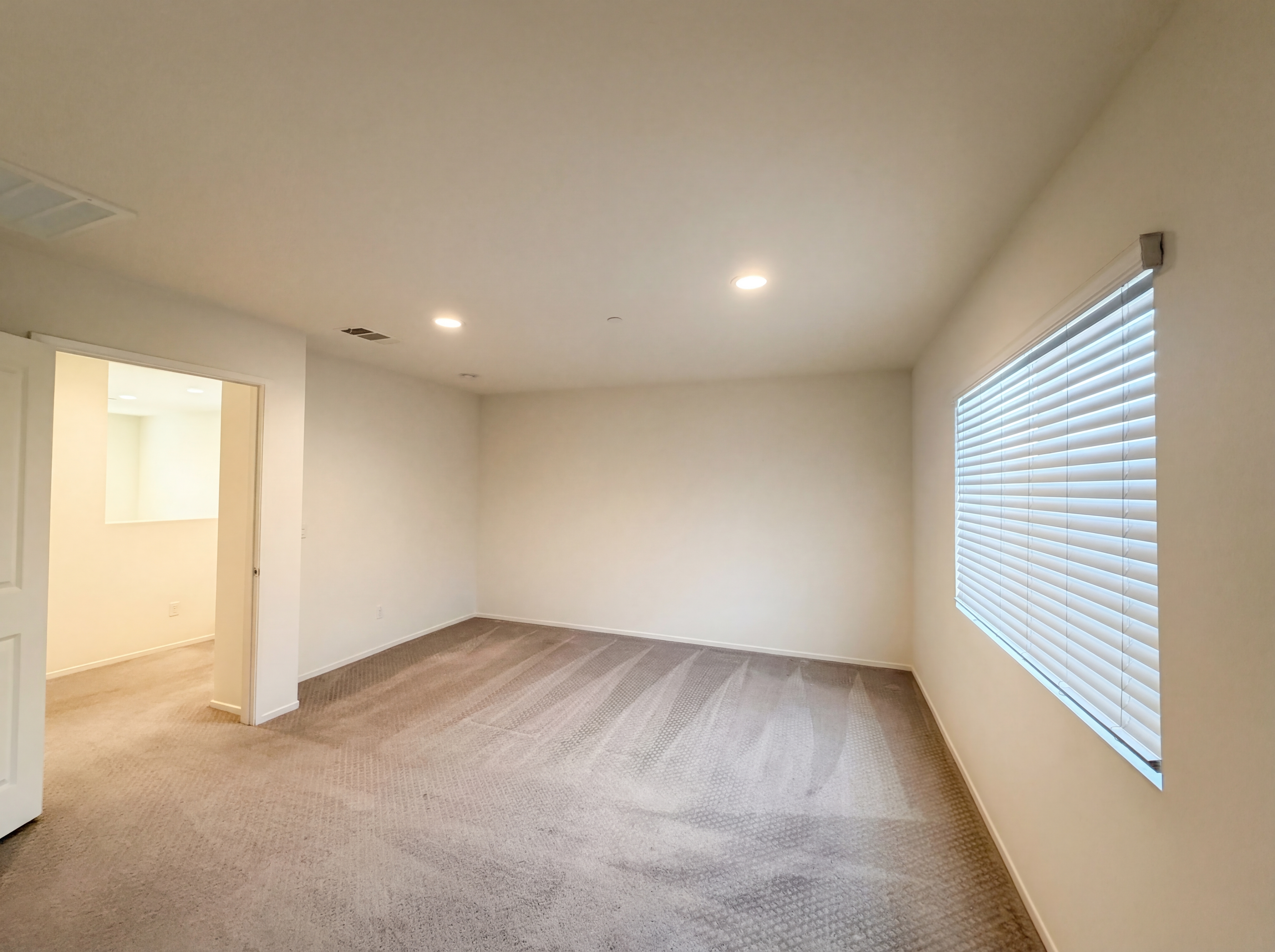Photo 12 of 22 of 24266 Hazelnut Ave, Murrieta, CA