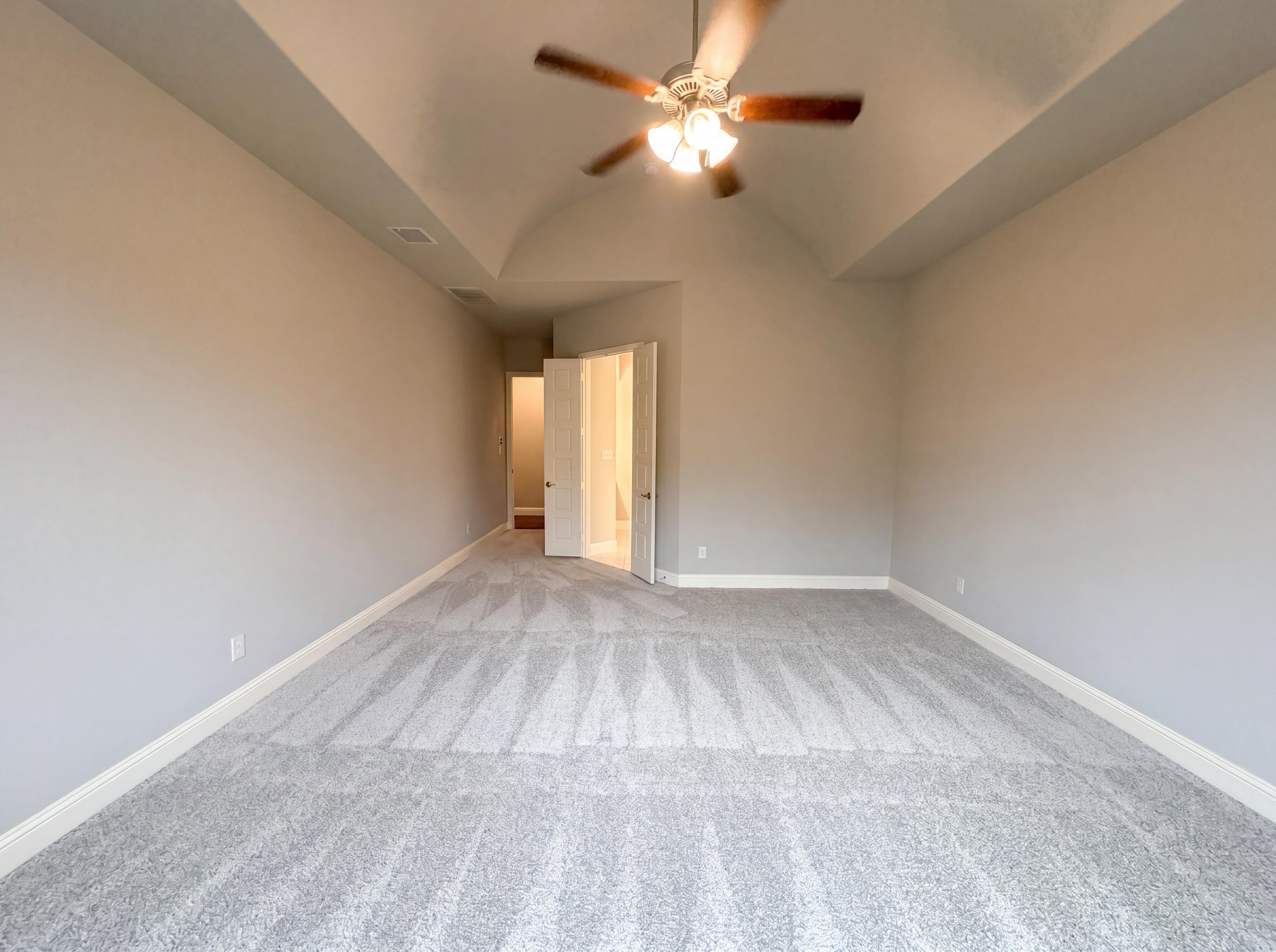 Photo 22 of 30 of 6452 Crystal Creek Dr, Frisco, TX