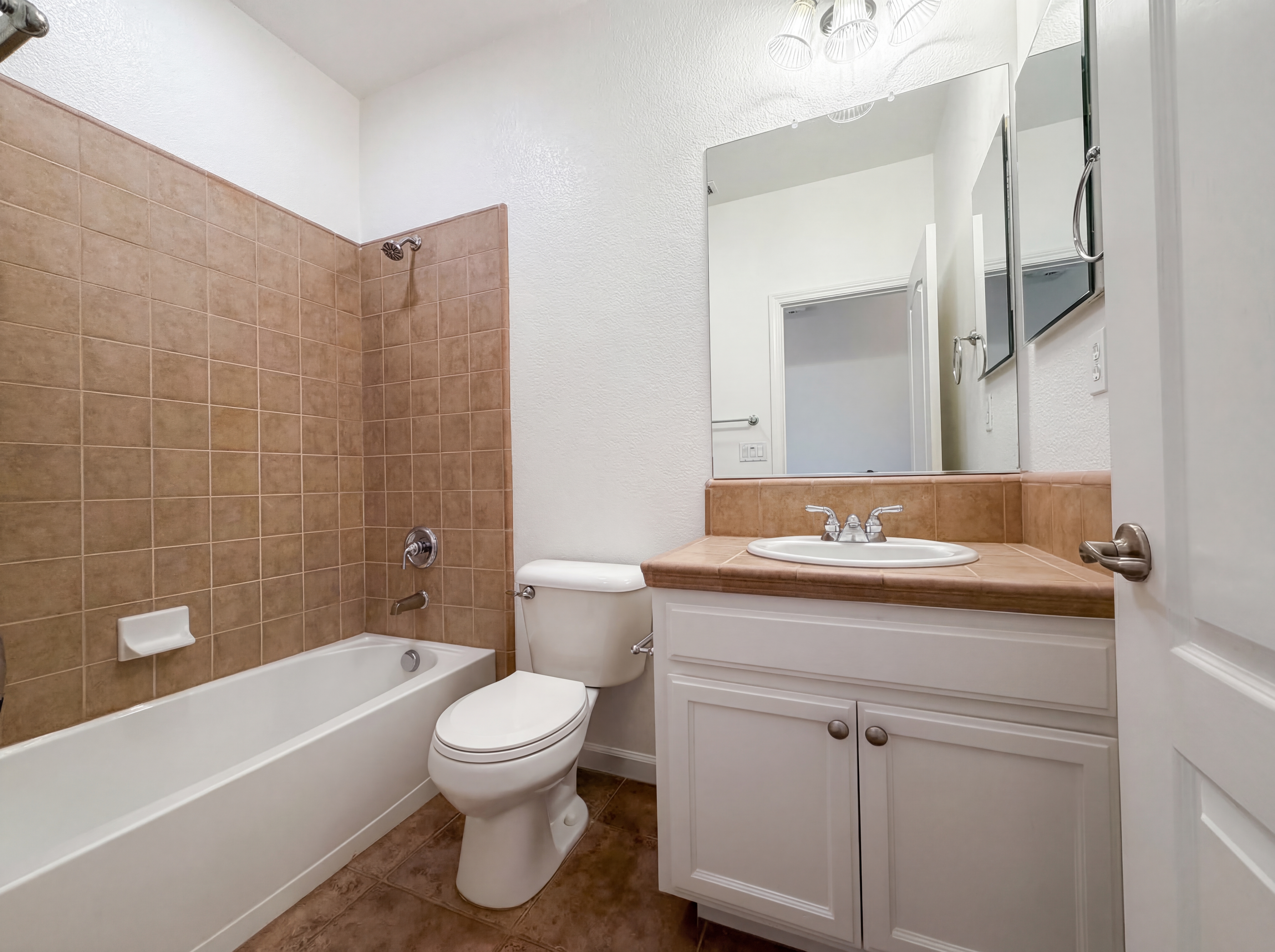 Photo 12 of 22 of 400 Caravaggio Cir, Sacramento, CA
