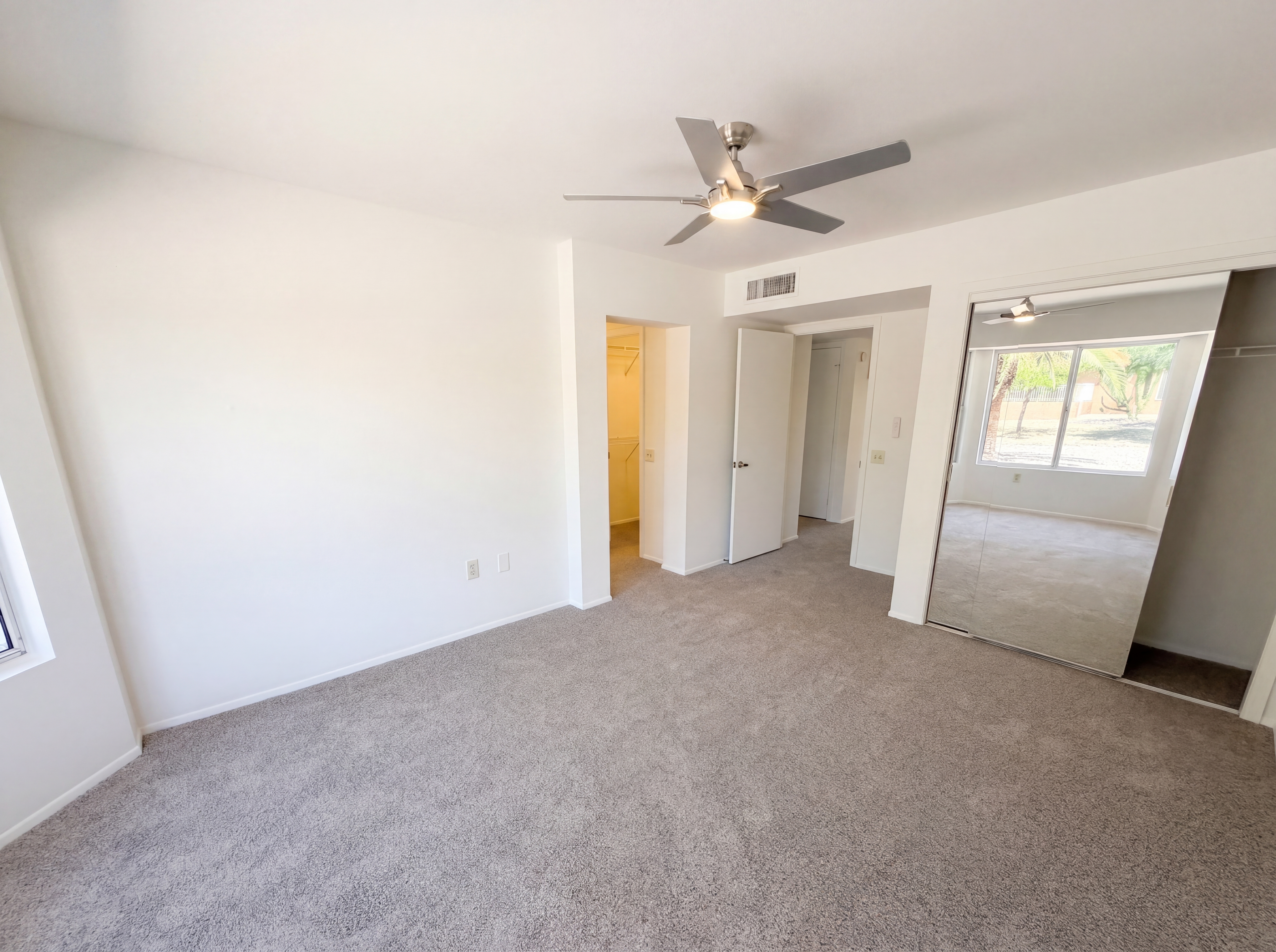 Photo 4 of 28 of 14624 W Blackwood Dr, Sun City West, AZ
