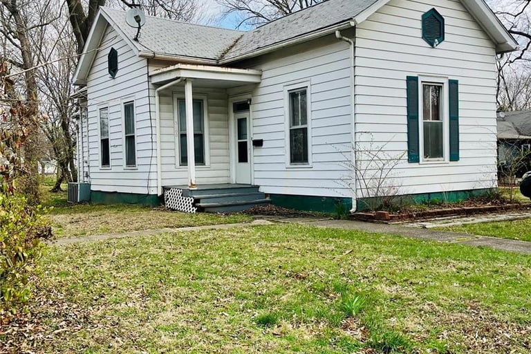 3100 Leverett St, Alton, IL 62002 Opendoor