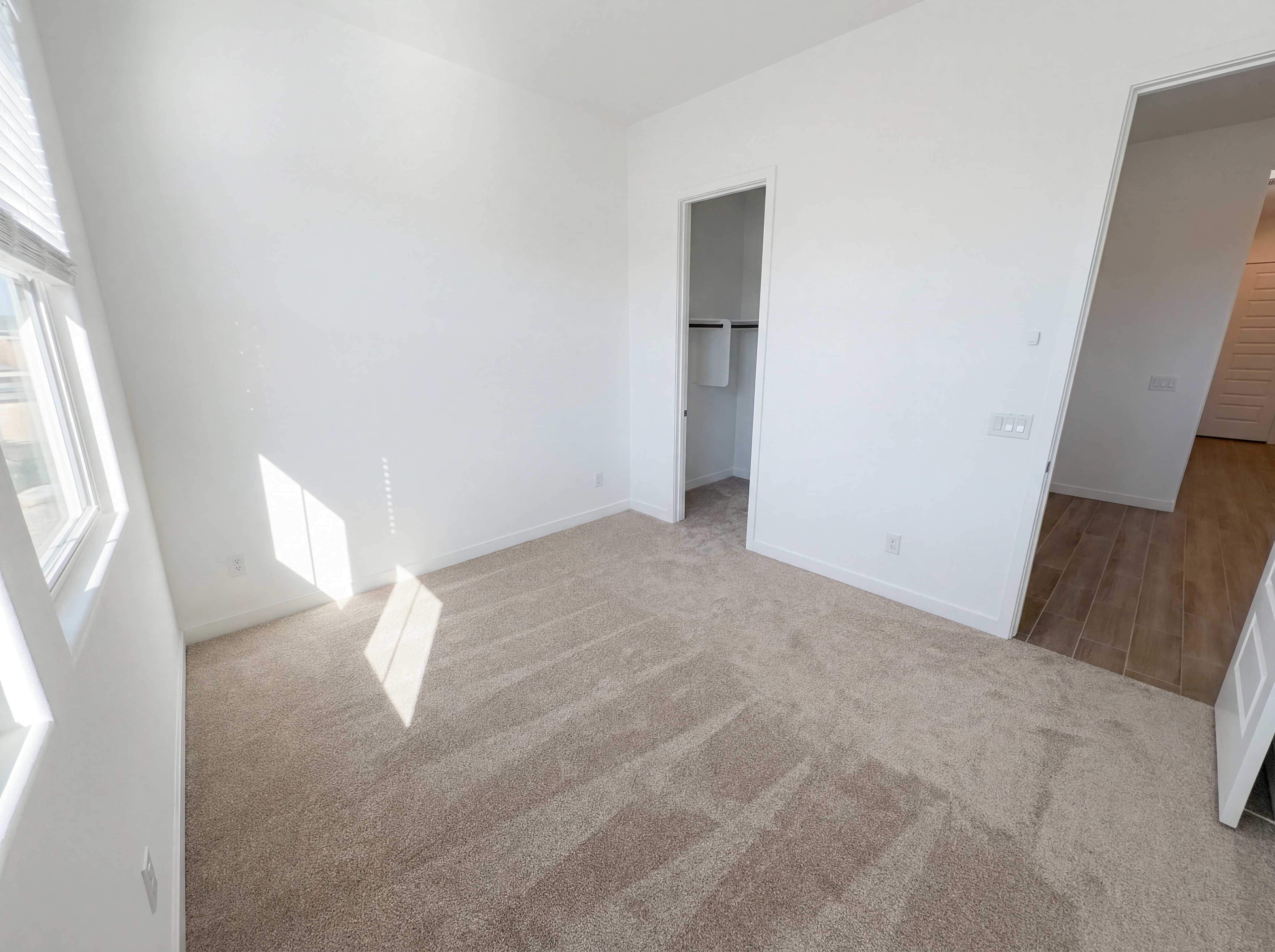 Photo 22 of 28 of 17624 W Lupine Ave, Goodyear, AZ