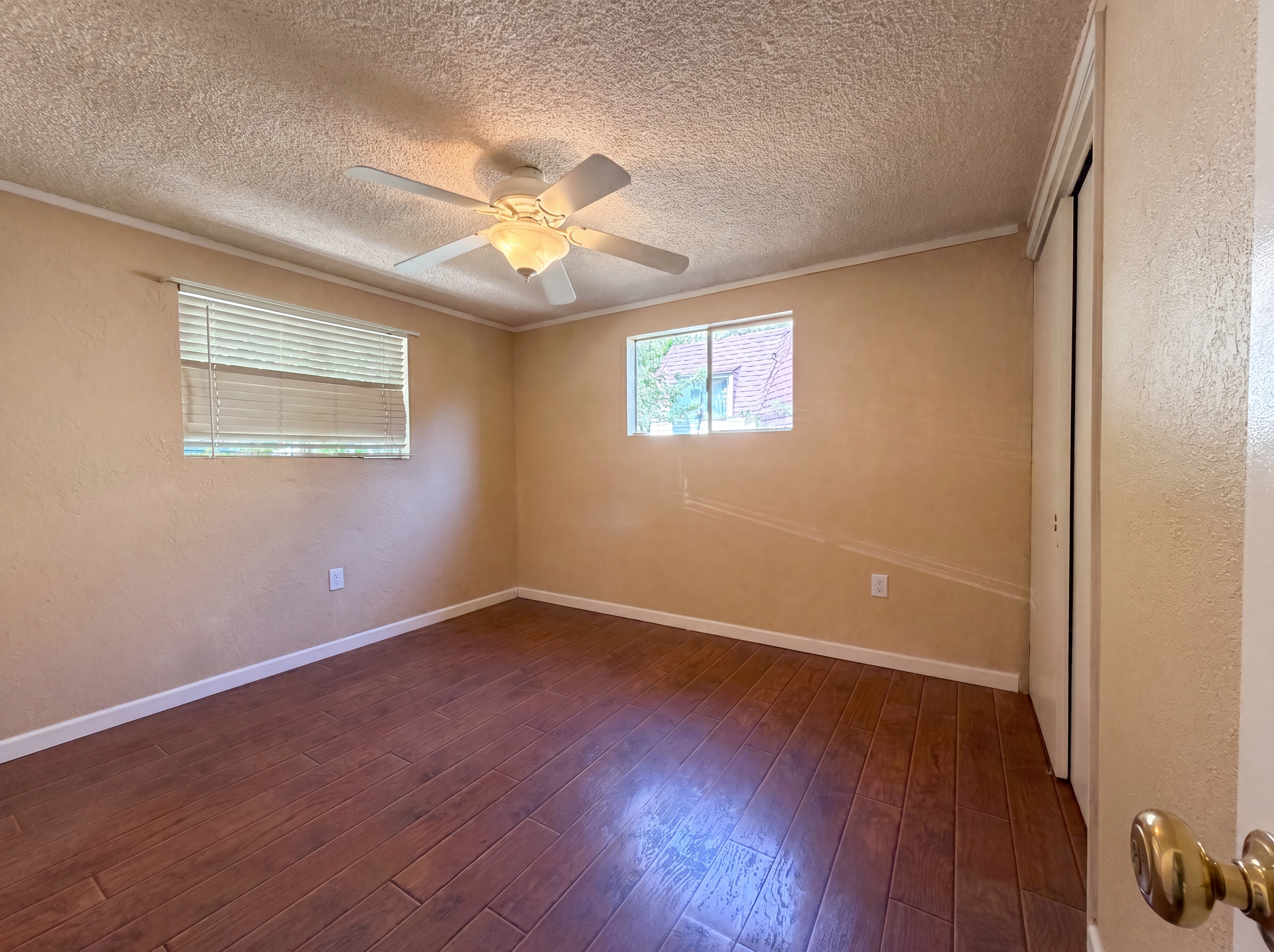 Photo 14 of 28 of 1145 Rivera Dr, Wrightwood, CA