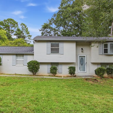 Property photo 1 of 3724 Bramblevine Cir