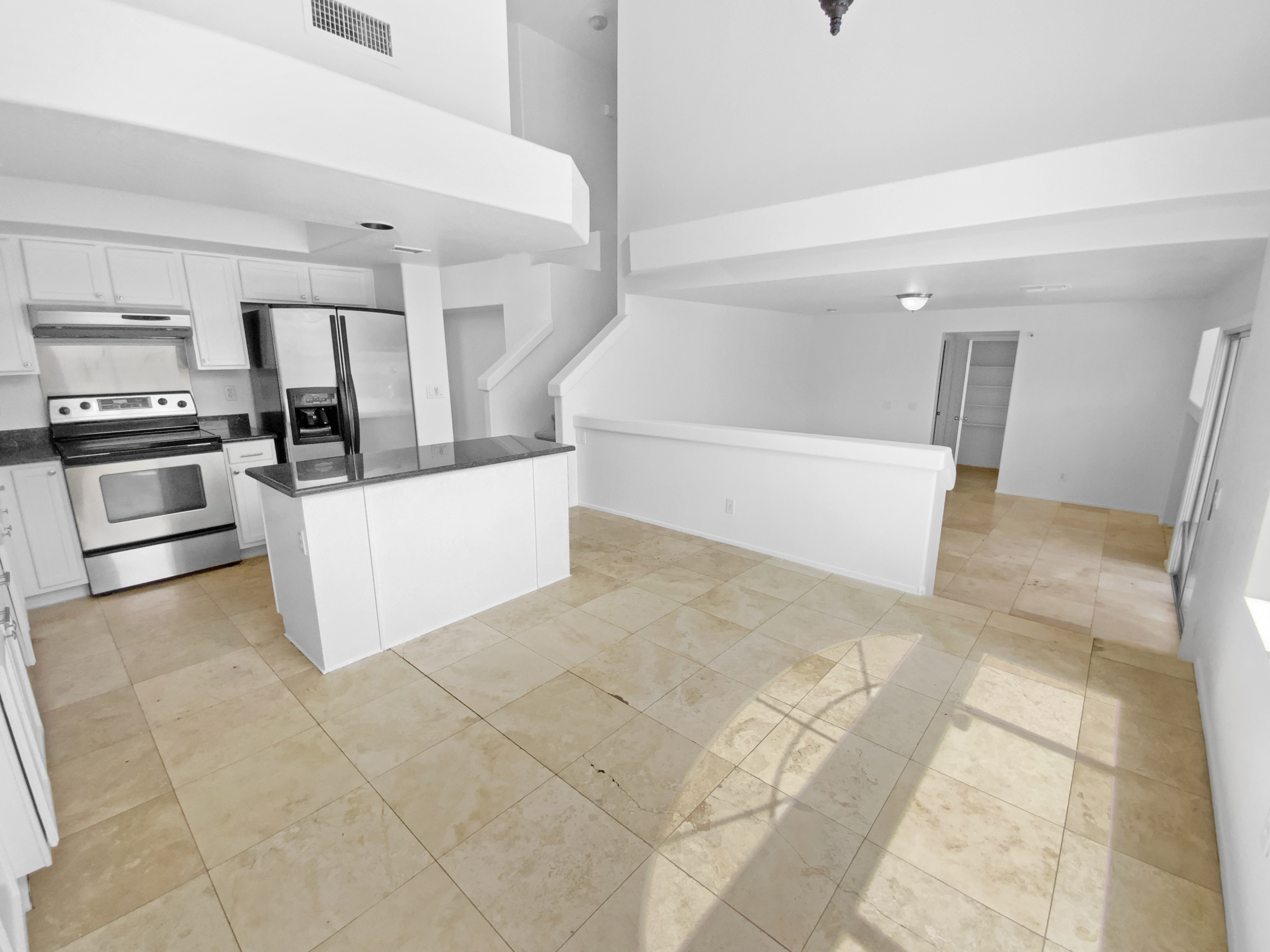 Photo 11 of 22 of 10933 W Vista Ave, Glendale, AZ