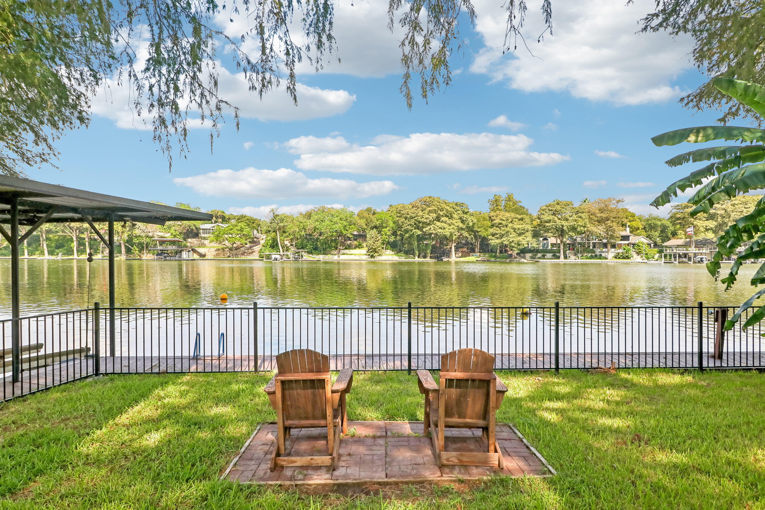 Photo 22 of 47 of 1321 E Zipp Rd, New Braunfels, TX