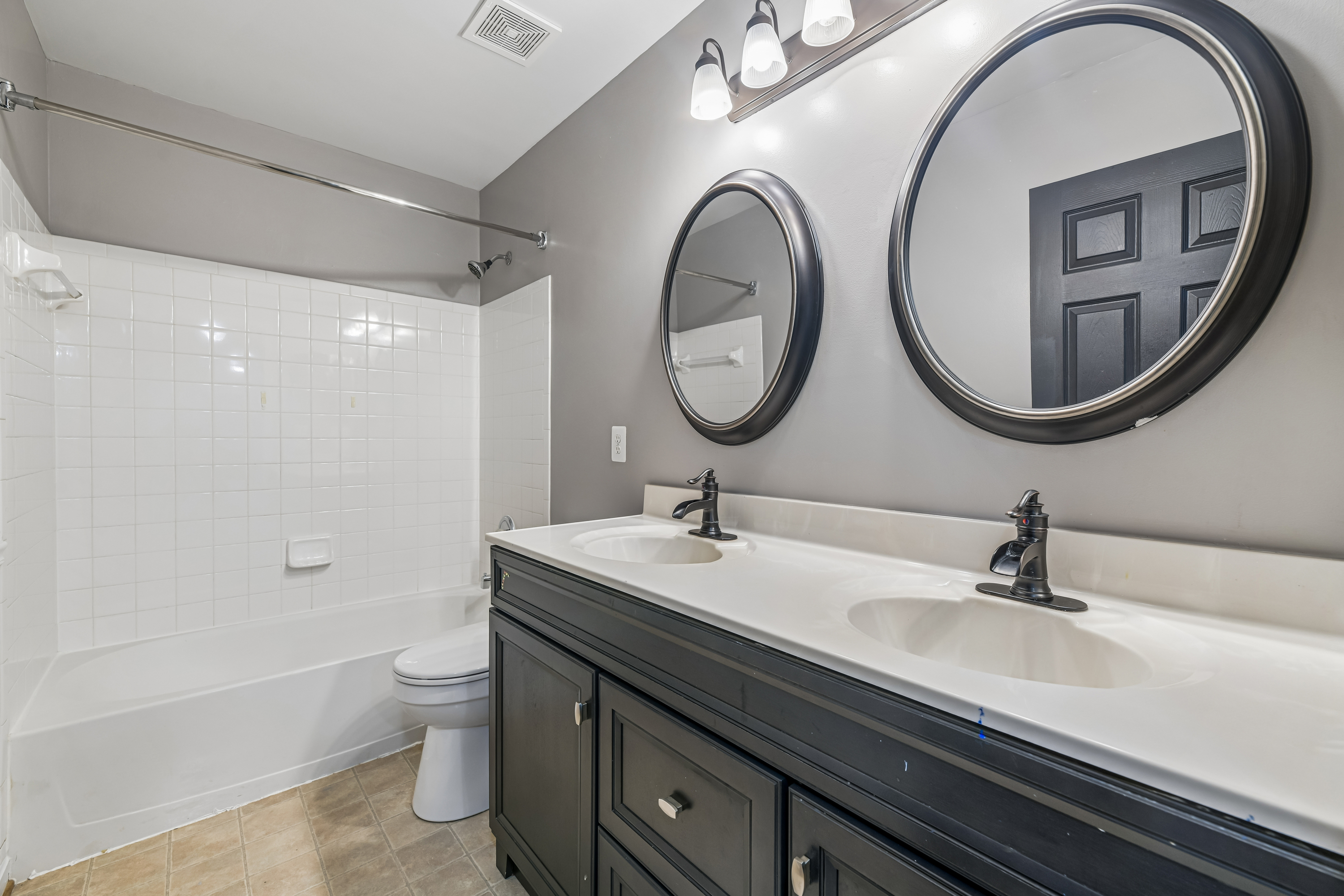 Photo 59 of 84 of 6046 Persinger House Ct, Manassas, VA