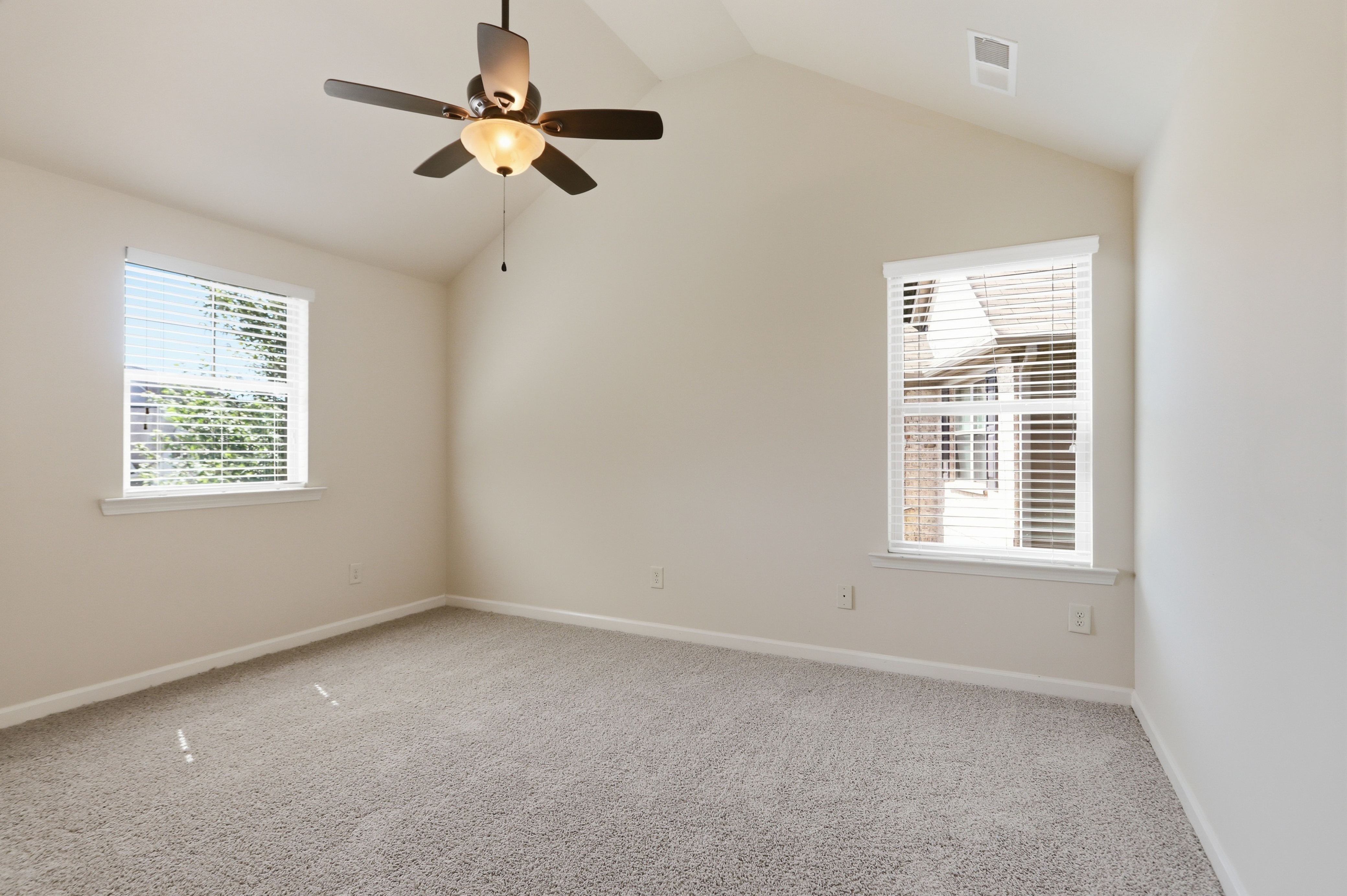 Photo 21 of 44 of 157 Ashbury Cir, Dallas, GA
