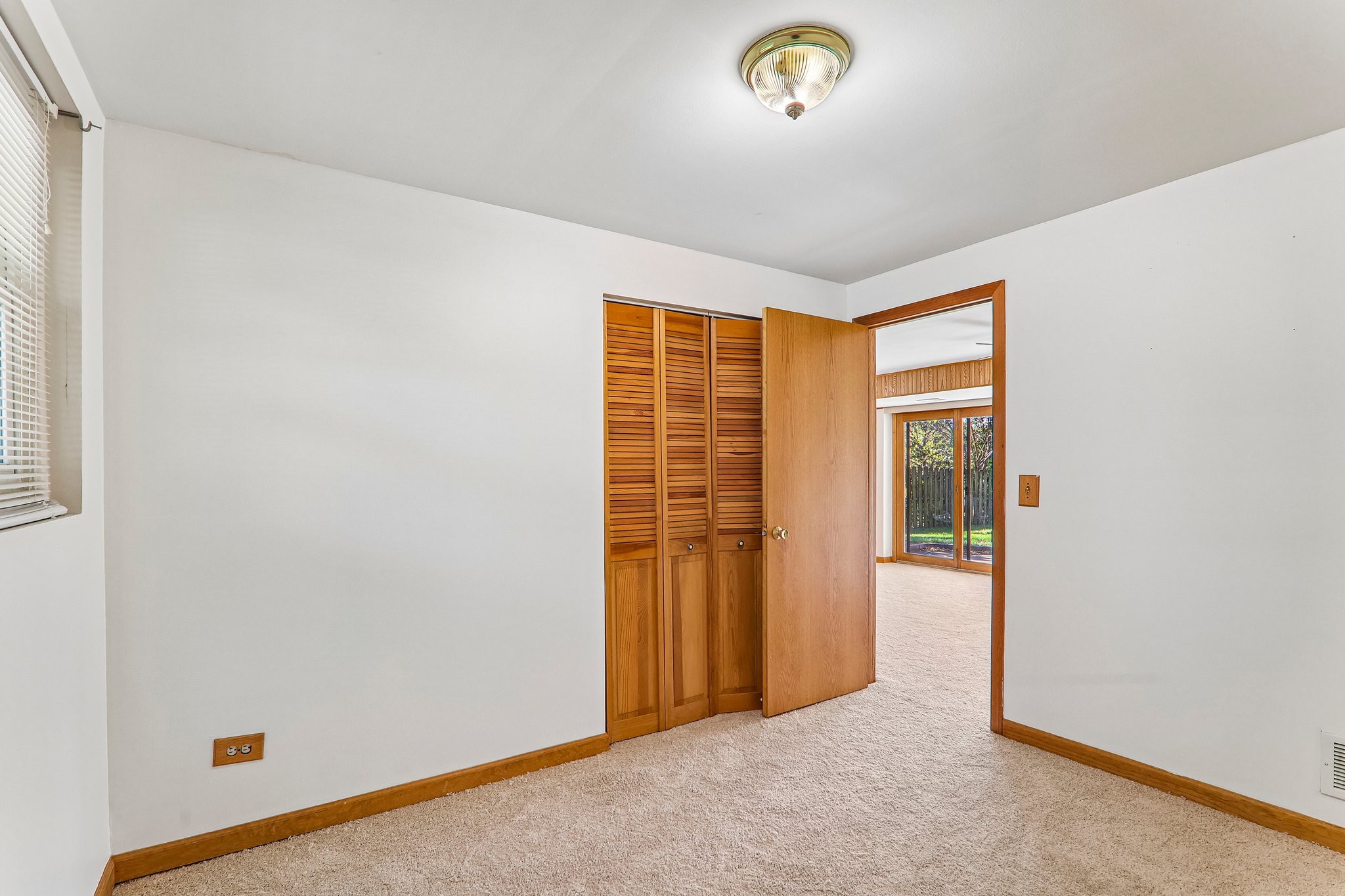 Photo 20 of 30 of 4532 Black Partridge Ln, Lisle, IL