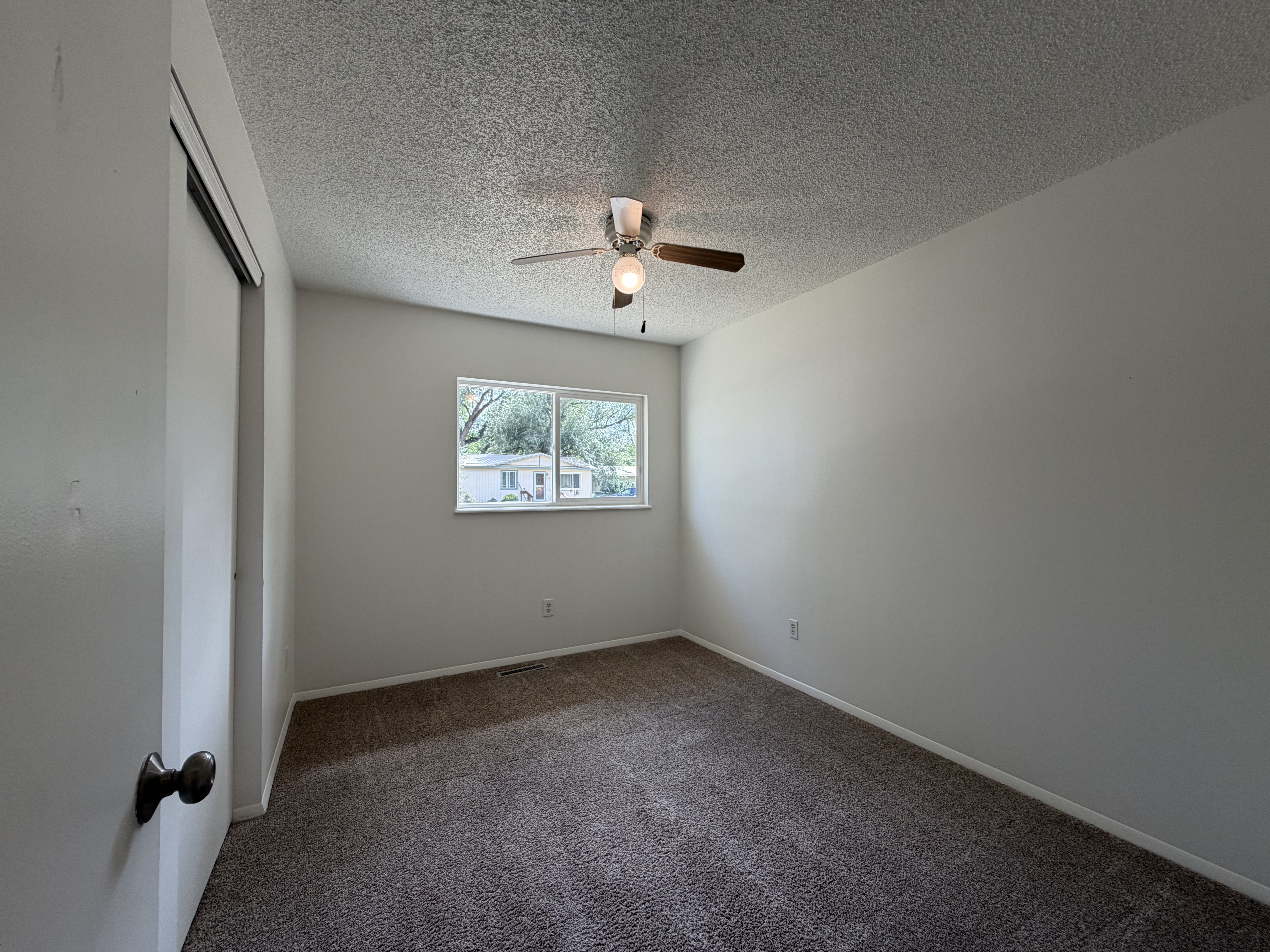 Photo 4 of 33 of 3516 Vernon Dr, Laporte, CO