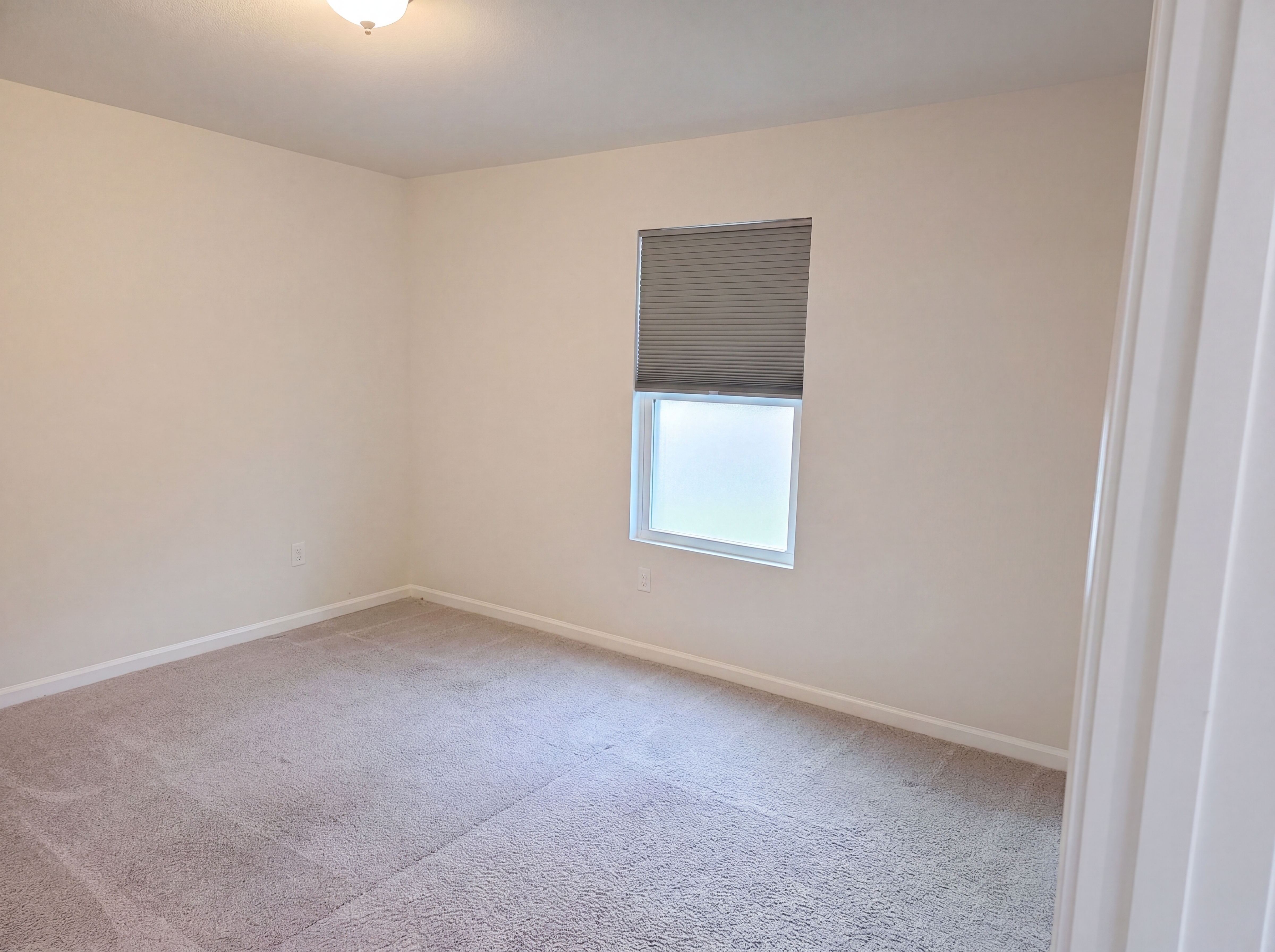 Photo 4 of 21 of 128 Mikaela Ave, Defuniak Springs, FL
