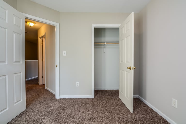 Photo 7 of 14 - 96 Randolph Dr, Clayton, NC 27520