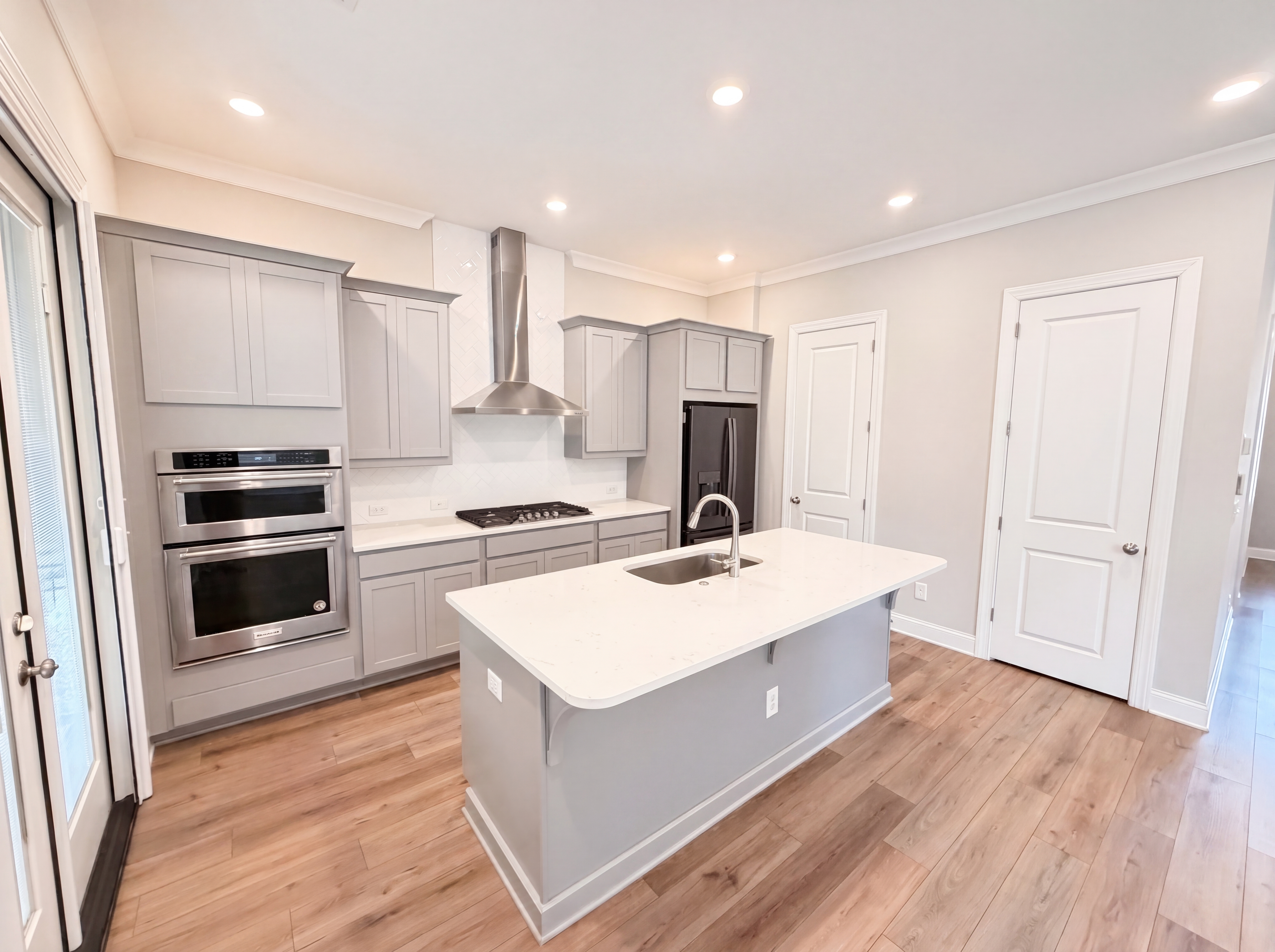 Photo 7 of 27 of 820 Pennington View Ln, Alpharetta, GA