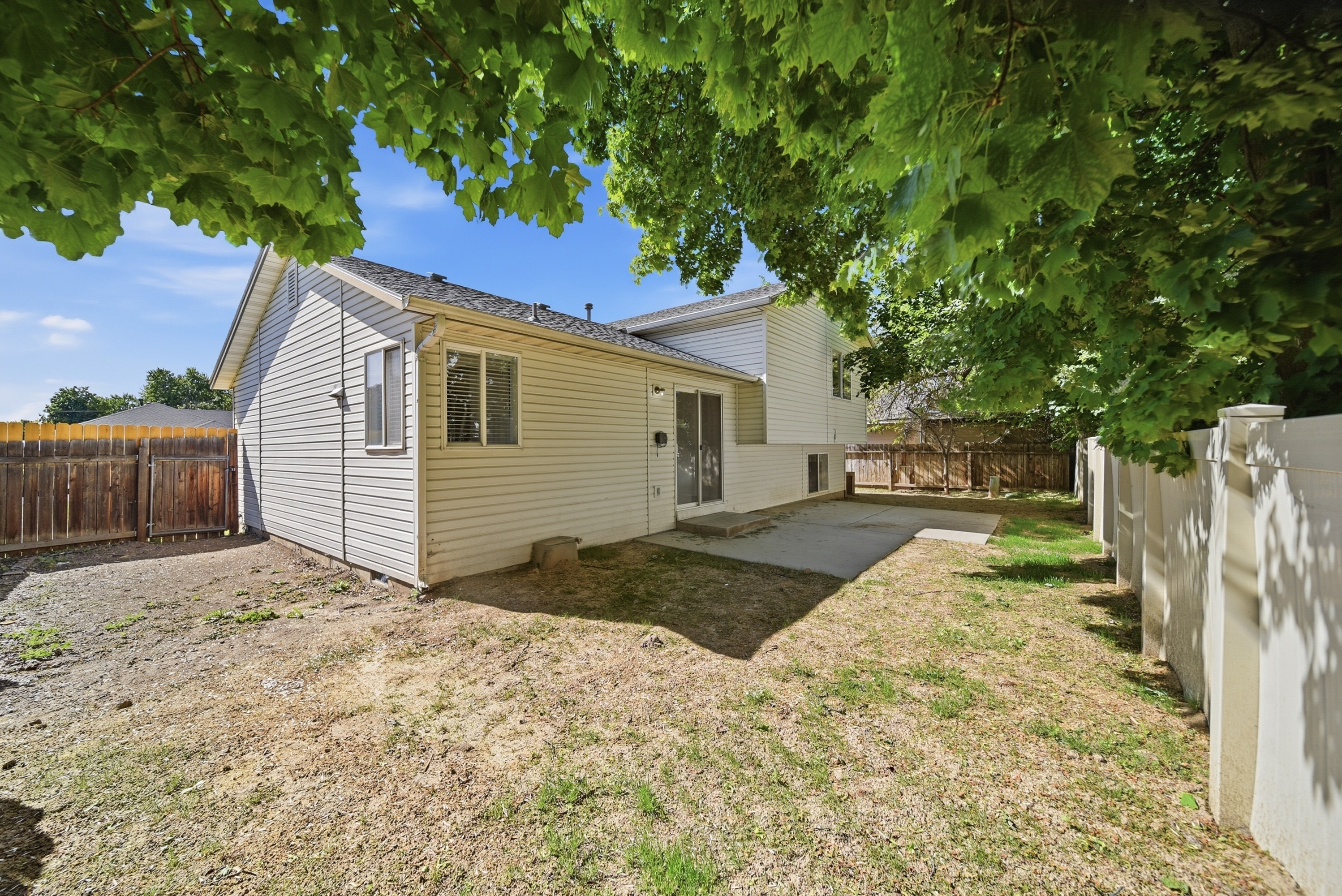 Photo 5 of 38 of 4766 N Bruxelles Dr, Boise, ID