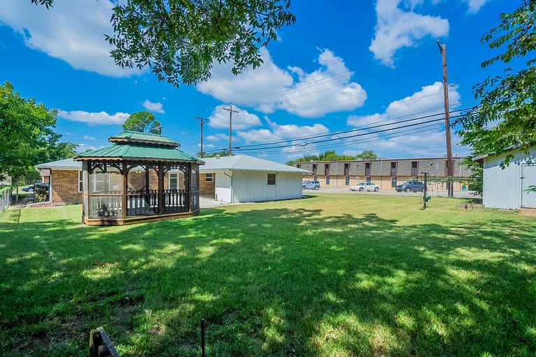 Photo 29 of 31 - 1903 Leslie St, Denton, TX 76205