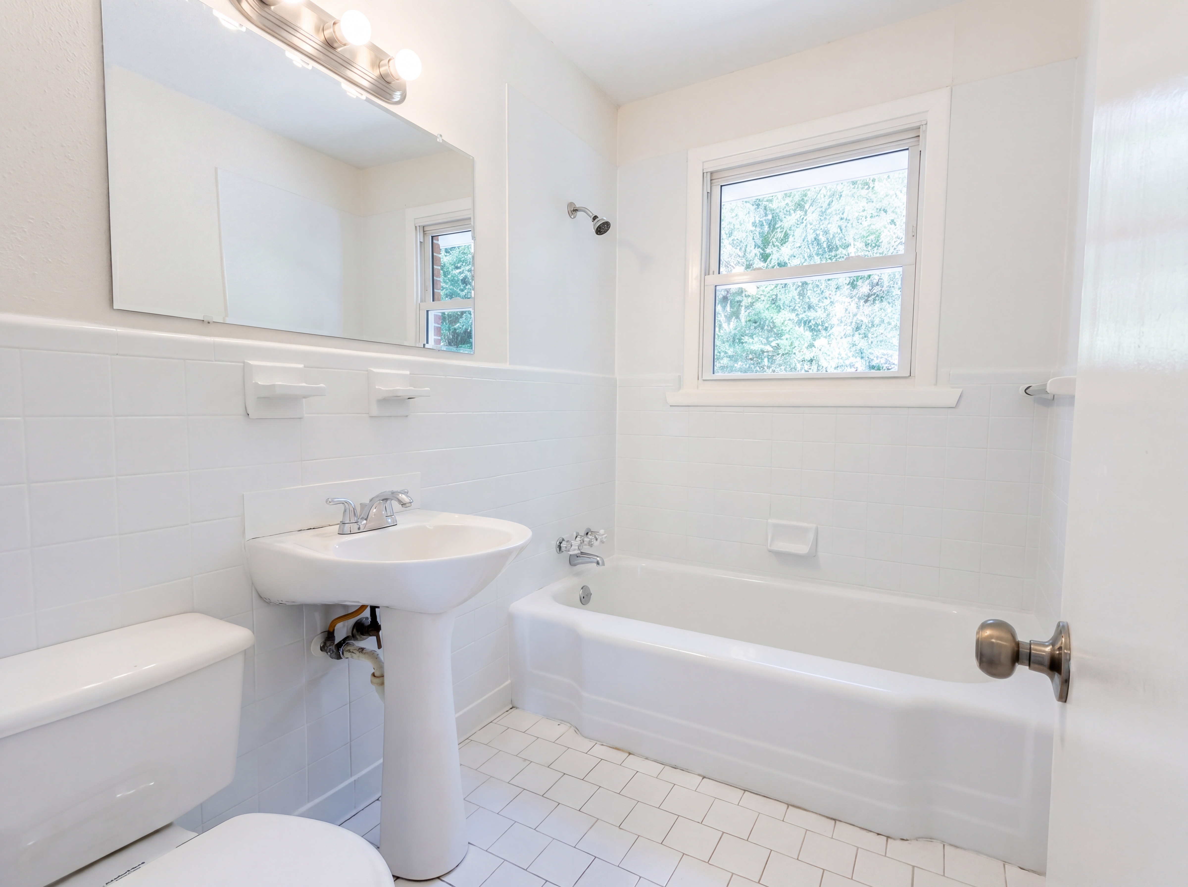 Photo 11 of 17 of 2112 Axson St, Cayce, SC